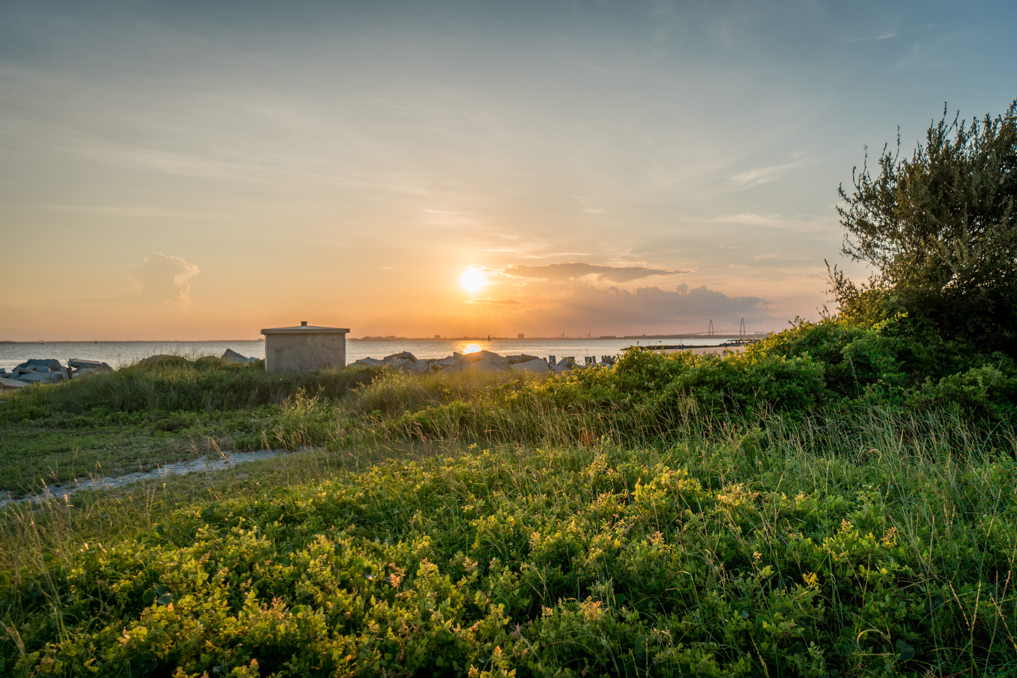 Sony a6300 + Sony E 10-18mm F4 OSS sample photo. "outhouse with a view" #photojambo photography