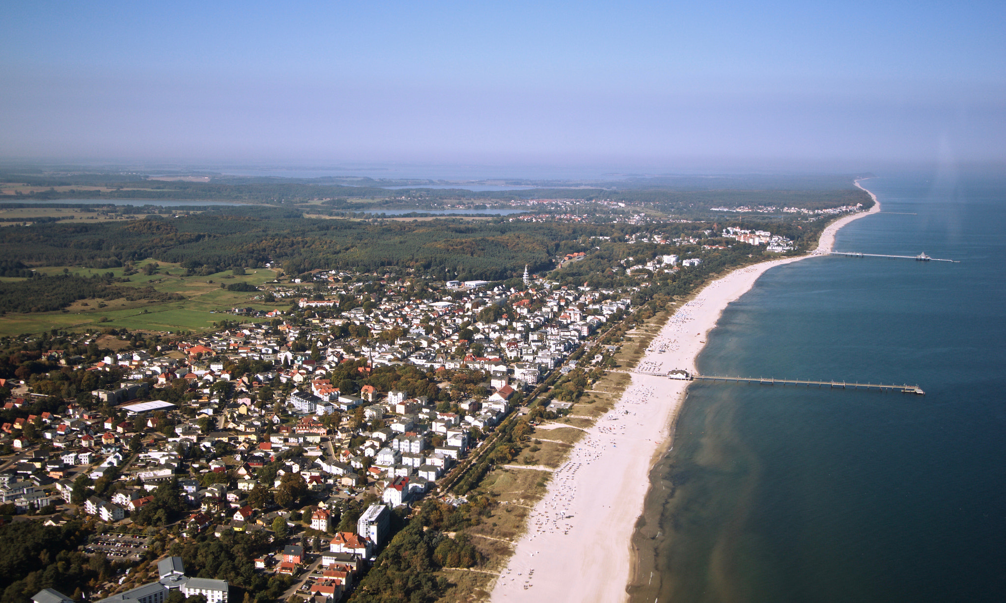 Canon EF-S 10-22mm F3.5-4.5 USM sample photo. Baltic sea coast from above photography