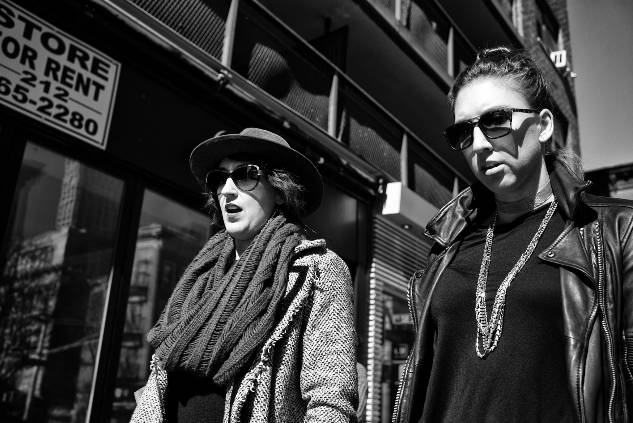 Leica Summilux-M 35mm F1.4 ASPH sample photo. Street photo nyc photography