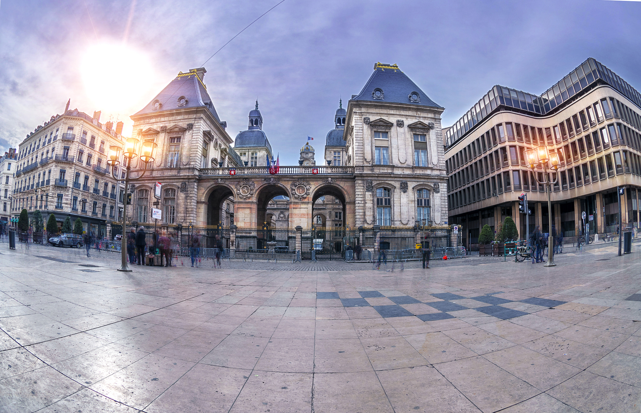 Nikon D90 + Nikon AF DX Fisheye-Nikkor 10.5mm F2.8G ED sample photo. Hôtel de ville lyon photography