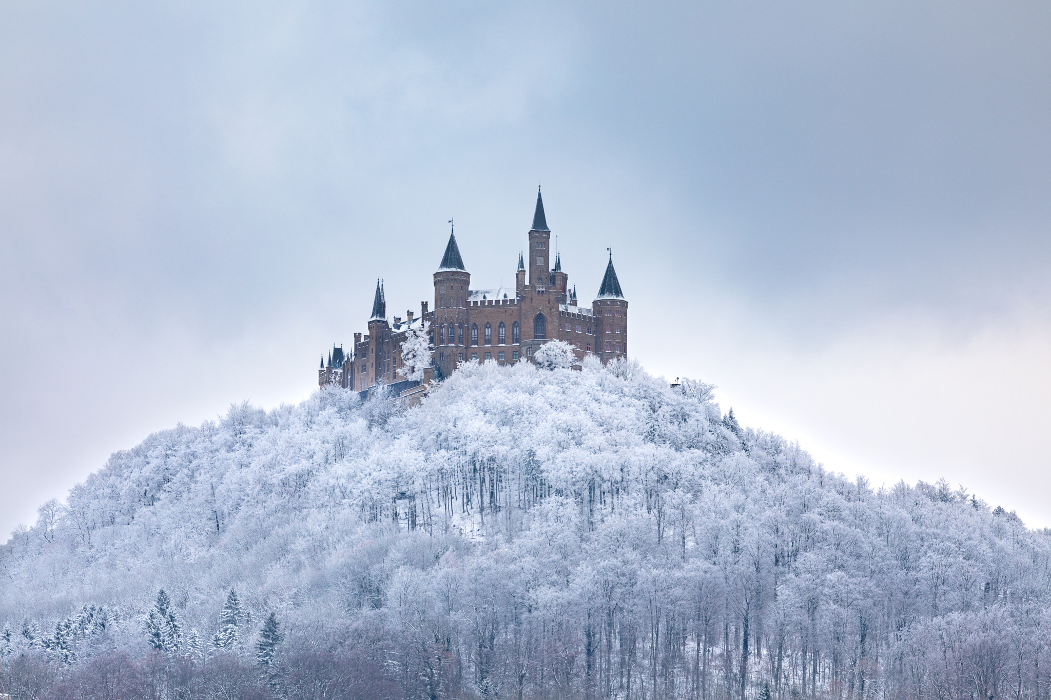 Canon EOS 5D Mark IV + Canon EF 70-200mm F4L IS USM sample photo. Castle of hohenzollern photography