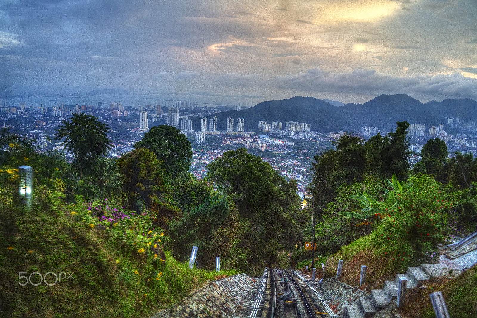 Sony FE 28mm F2 sample photo. Penang hill tram - penang, malaysia photography