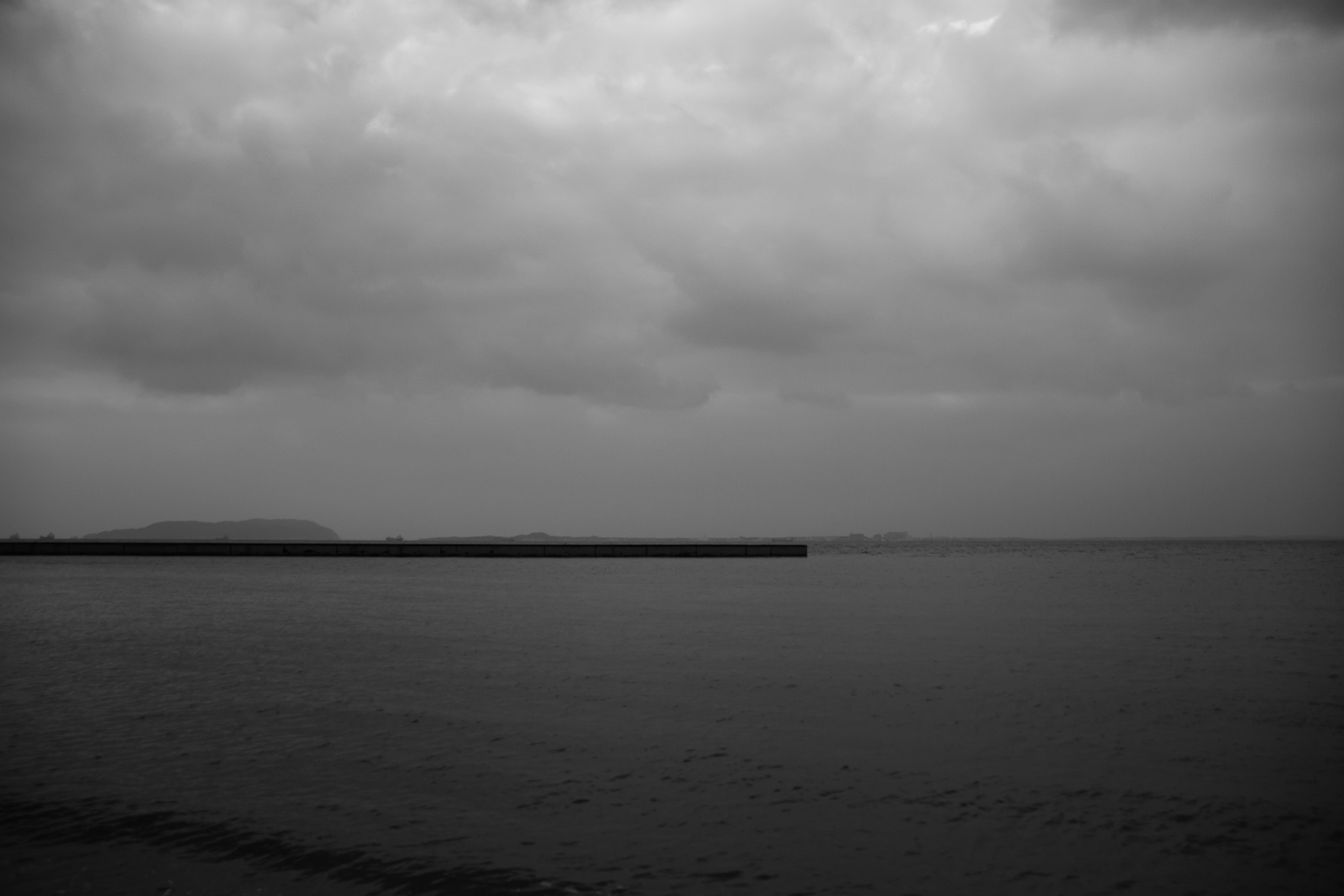 Sigma 18-250mm F3.5-6.3 DC Macro OS HSM sample photo. Sea photography
