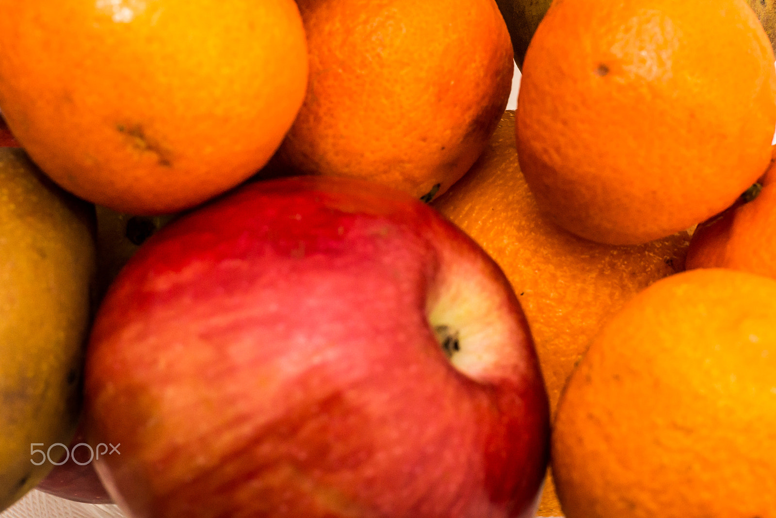 Nikon D610 + Nikon AF Nikkor 50mm F1.4D sample photo. Oranges and apples photography