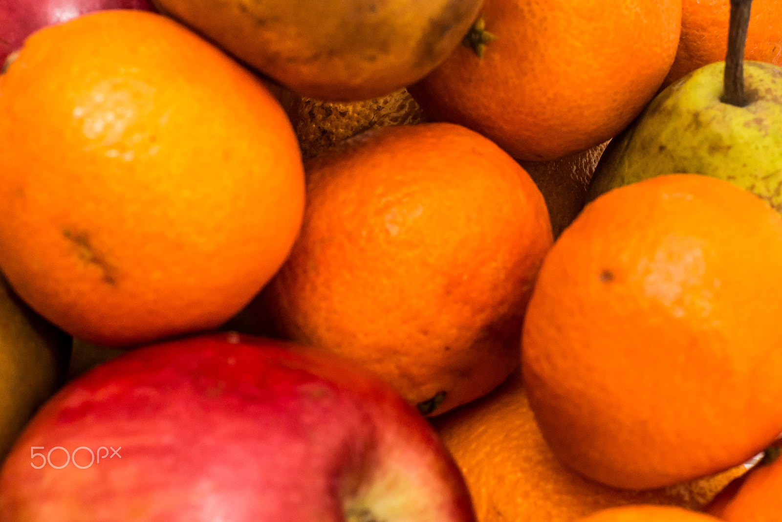 Nikon D610 + Nikon AF Nikkor 50mm F1.4D sample photo. Oranges and apples photography