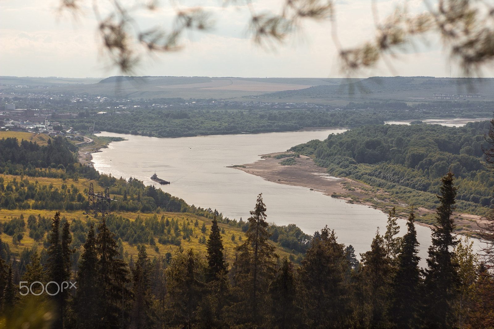 Canon EF 35-80mm f/4-5.6 sample photo. City on the river photography