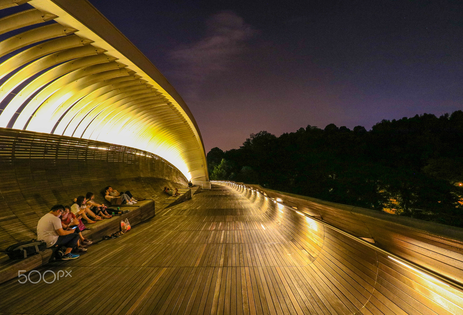 Canon EOS 760D (EOS Rebel T6s / EOS 8000D) sample photo. People at henderson waves photography