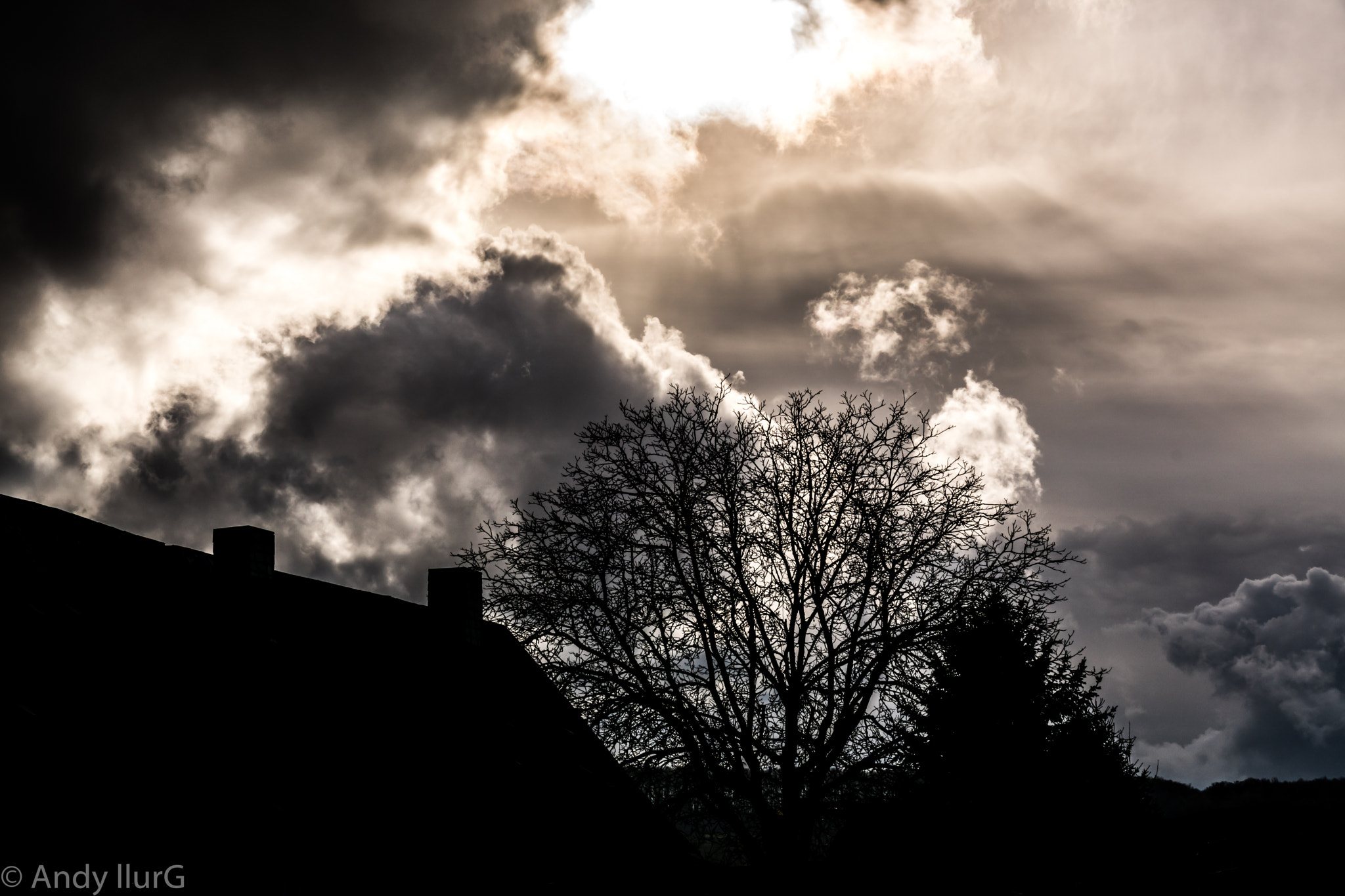 Sony DT 18-135mm F3.5-5.6 SAM sample photo. Rainclouds photography