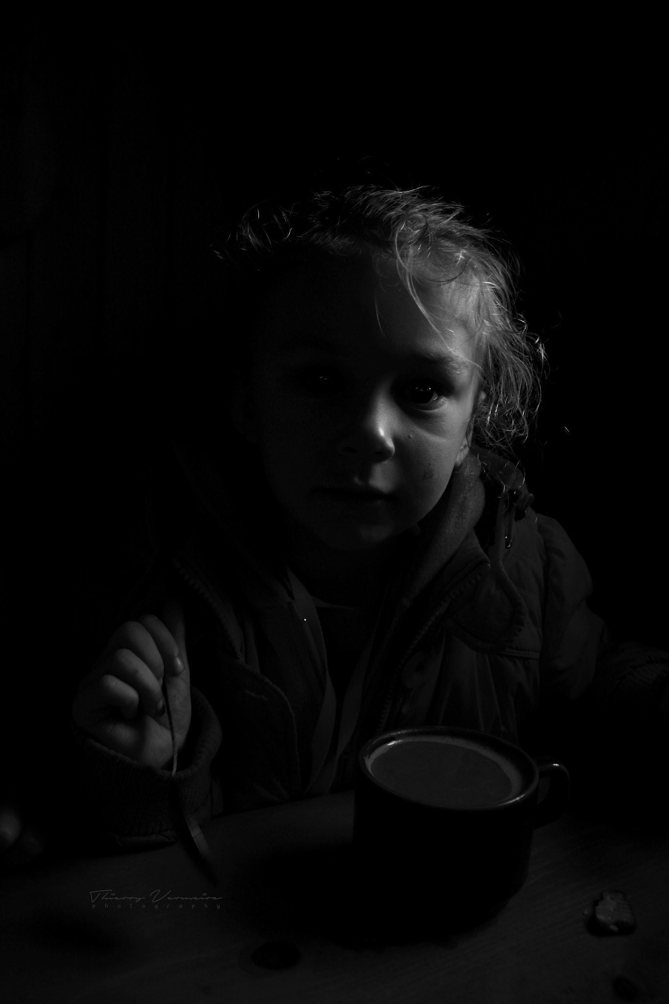 Sigma 18-250mm F3.5-6.3 DC OS HSM sample photo. Chocolat chaud photography