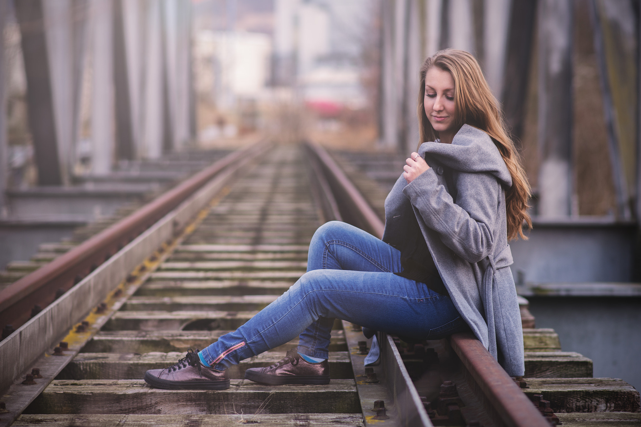 Nikon D600 + Nikon AF-S Nikkor 85mm F1.8G sample photo. On the rails photography