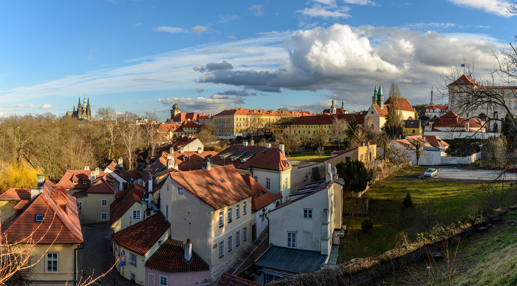 Nikon D5200 + Nikon AF-S Nikkor 24mm F1.8G ED sample photo. Prague photography
