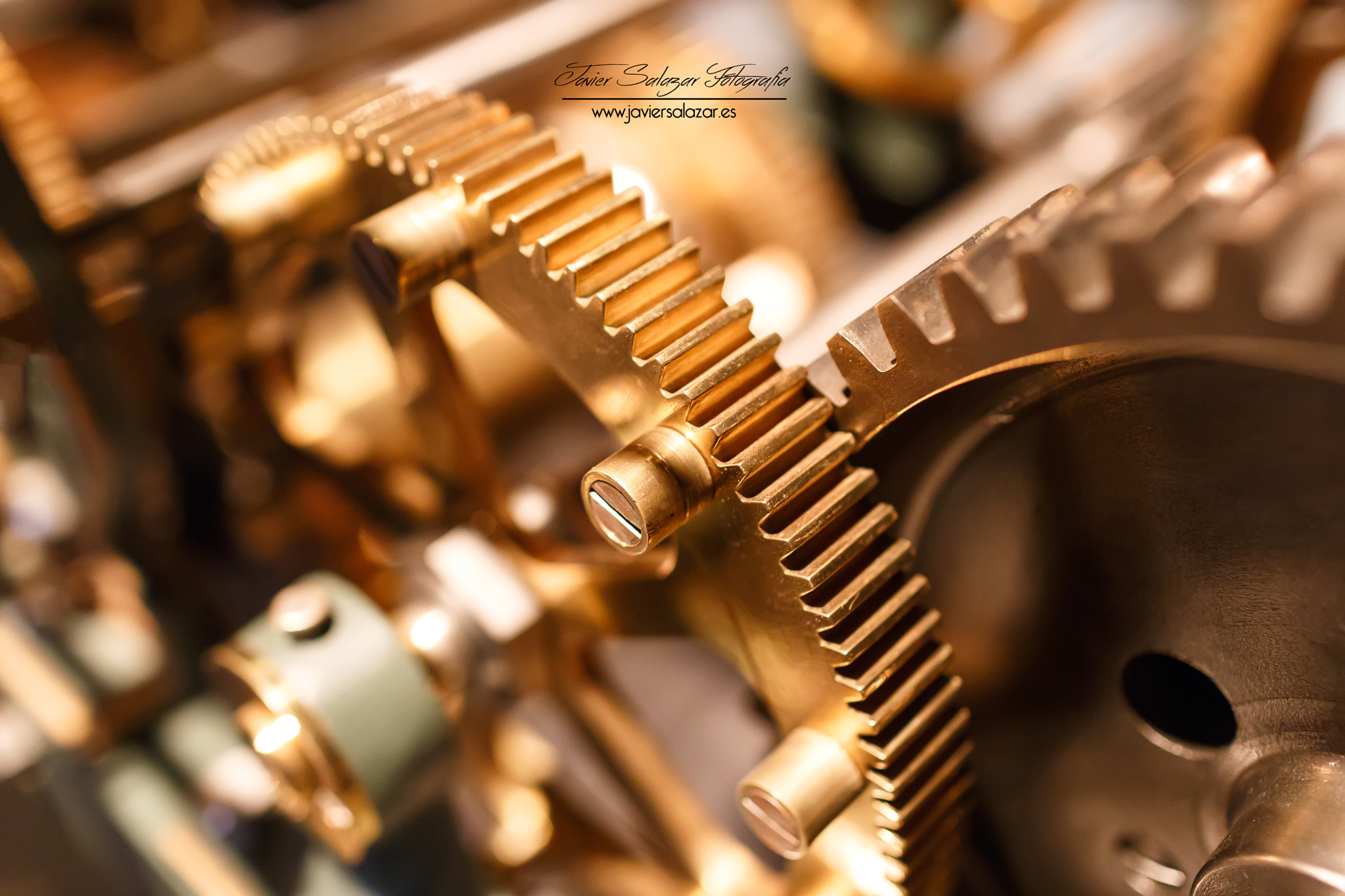 Canon EOS 6D + Canon EF 35mm F1.4L USM sample photo. Clocks photography