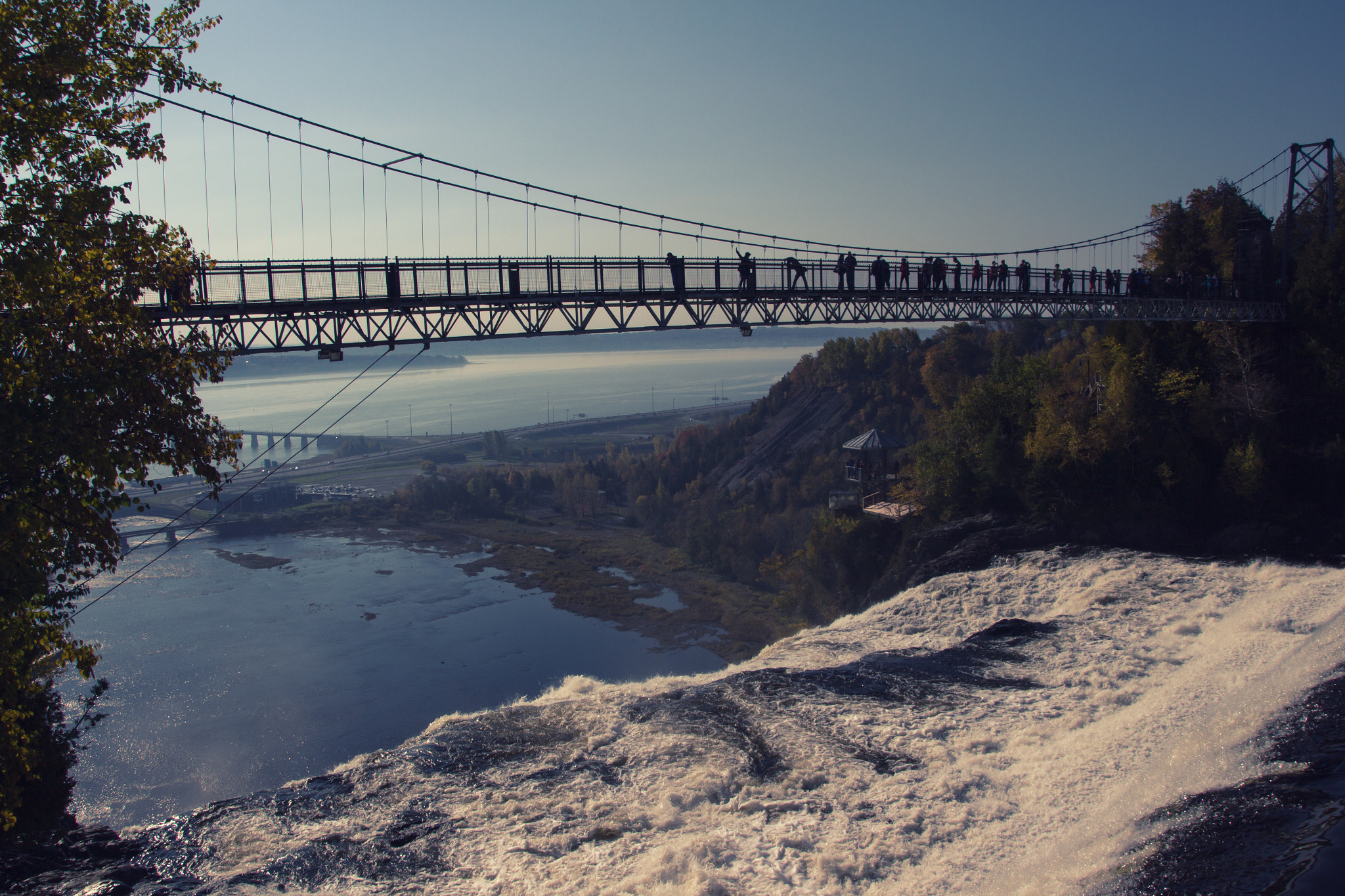 Canon EOS 650D (EOS Rebel T4i / EOS Kiss X6i) sample photo. The bridge photography