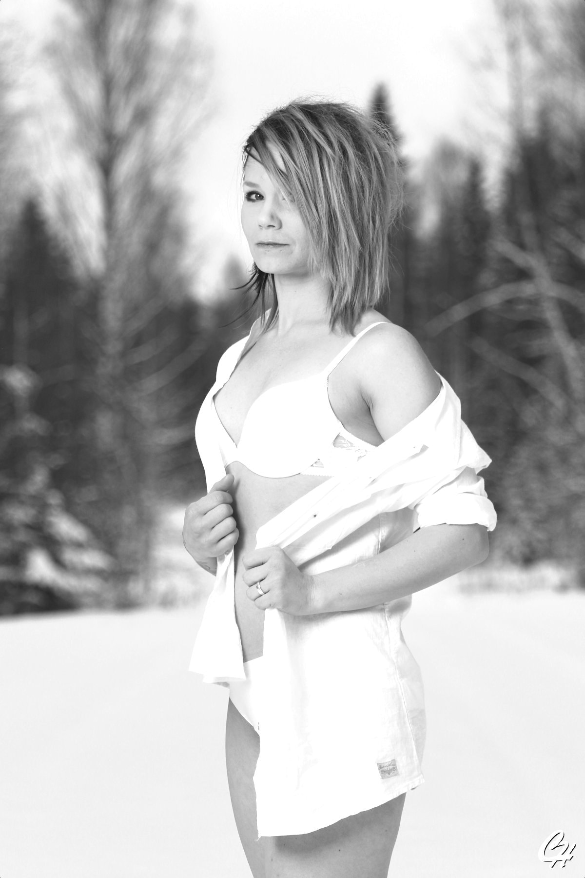 Canon EF 70-200mm F4L USM sample photo. Anna in winter 5 photography