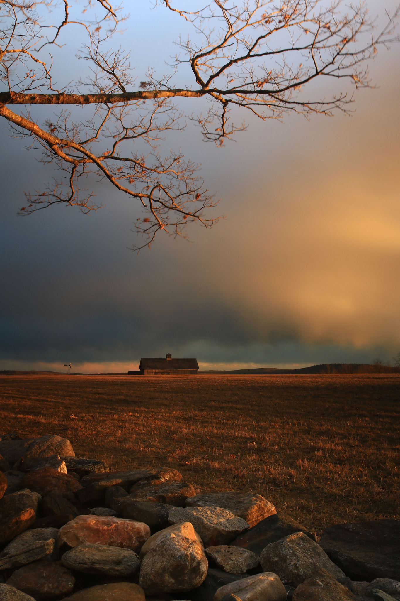 Canon EOS 750D (EOS Rebel T6i / EOS Kiss X8i) sample photo. Rural sunset photography