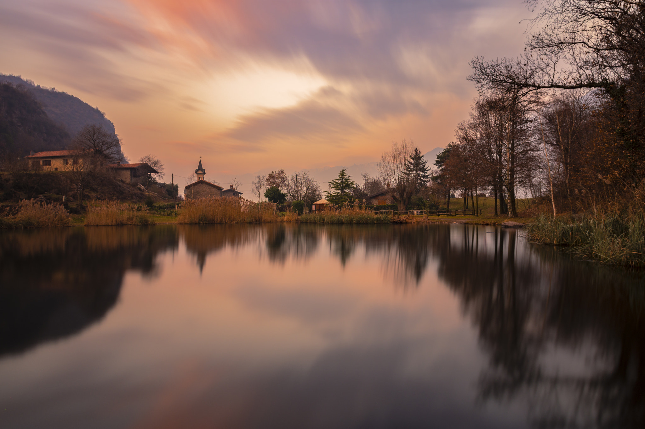 Sigma 17-70mm F2.8-4 DC Macro OS HSM | C sample photo. Sunset at moro lake photography