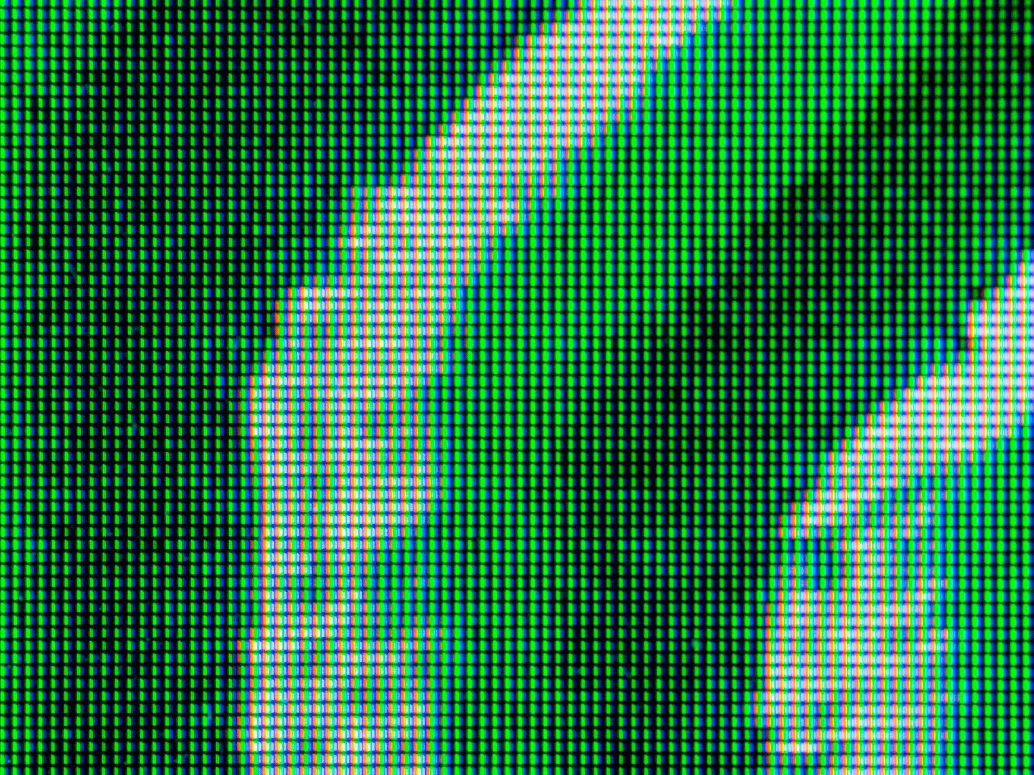 Olympus OM-D E-M10 sample photo. Eine in pixel zerlegte platine photography