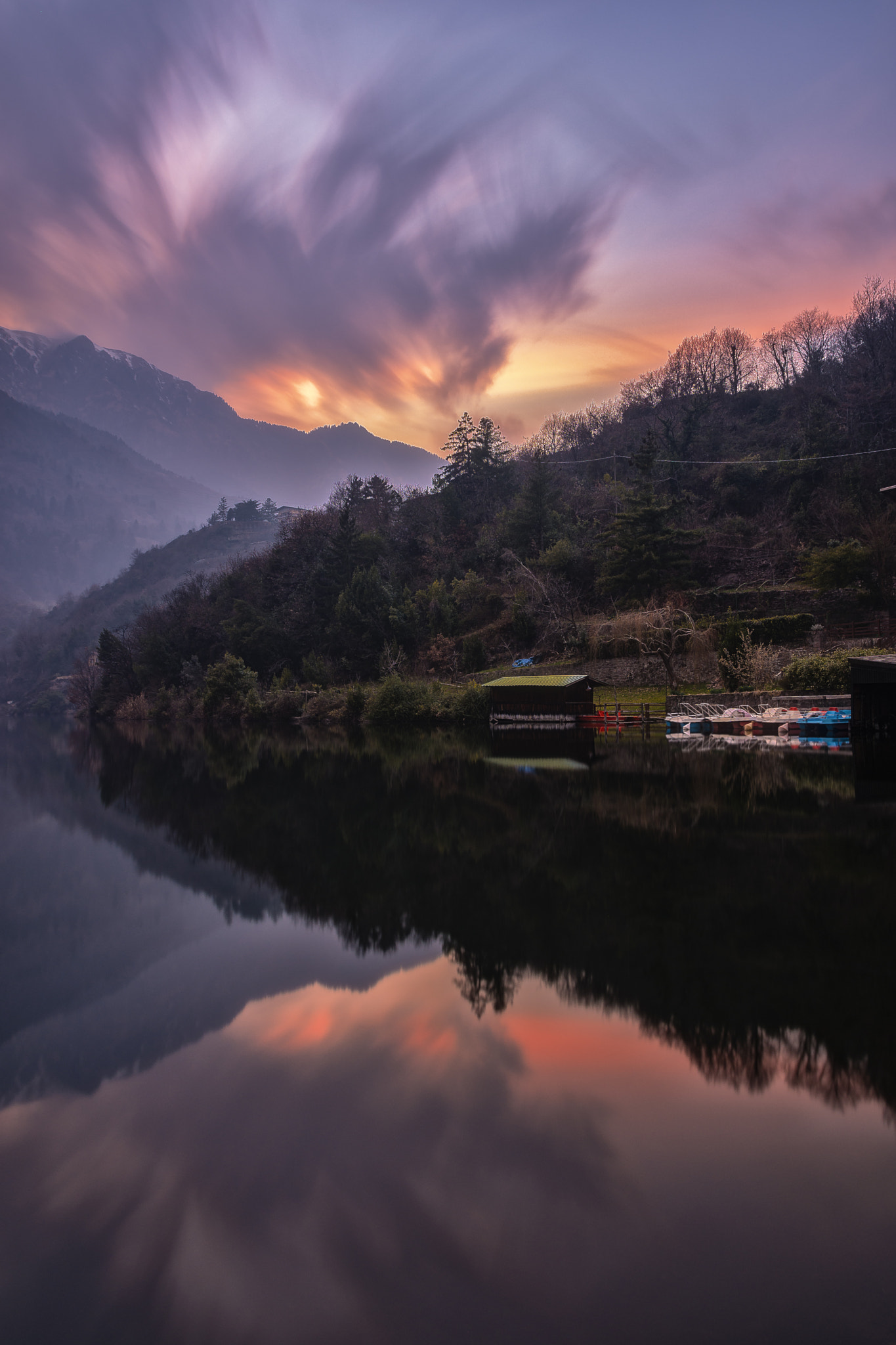 Sigma 17-70mm F2.8-4 DC Macro OS HSM | C sample photo. The colors of the soul photography