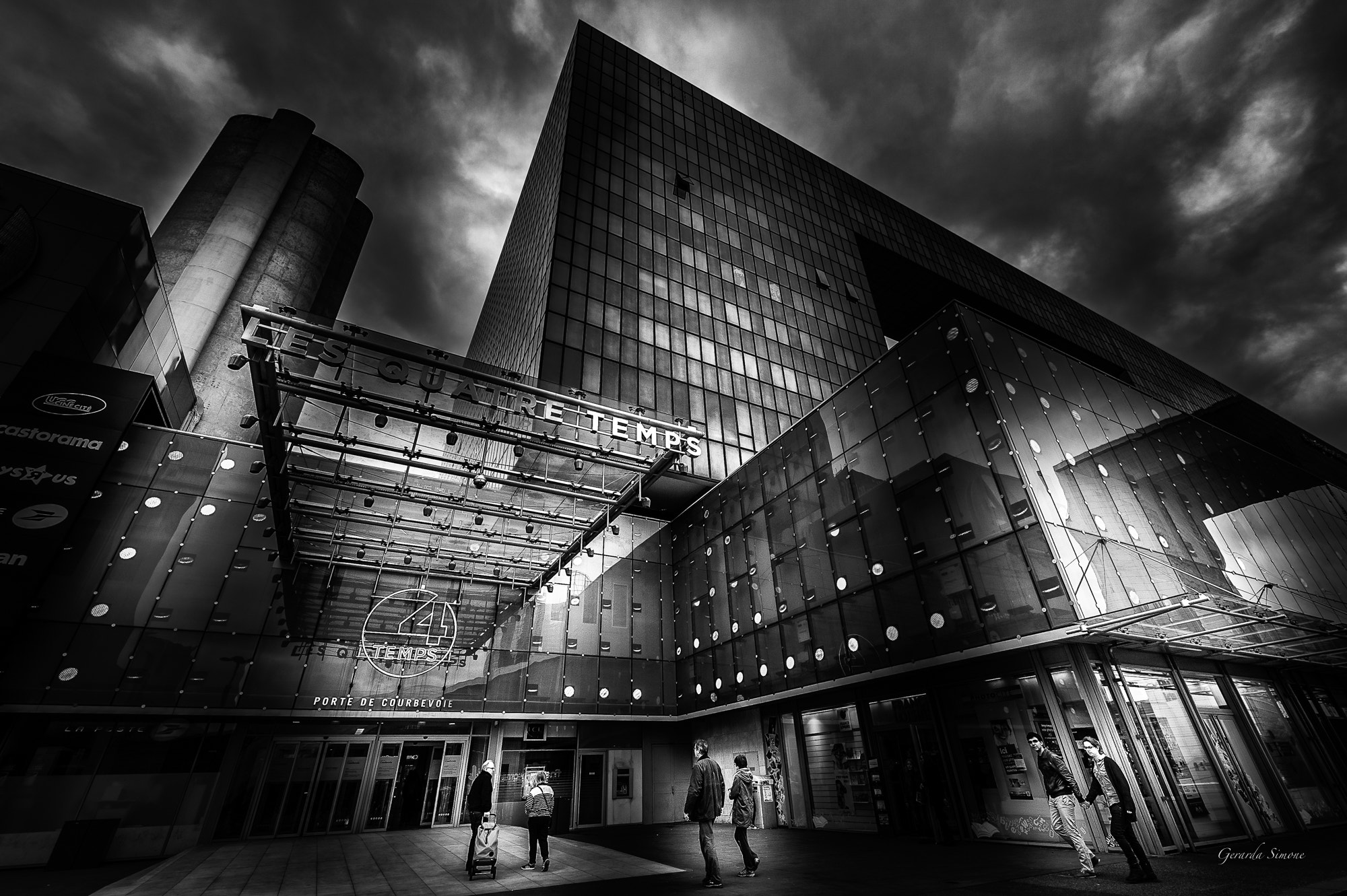 Nikon AF-S Nikkor 14-24mm F2.8G ED sample photo. Dark world photography