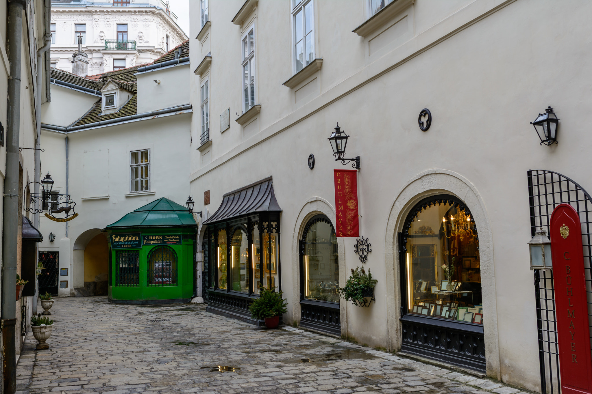 Nikon D5200 + Nikon AF-S Nikkor 24mm F1.8G ED sample photo. Vienna photography