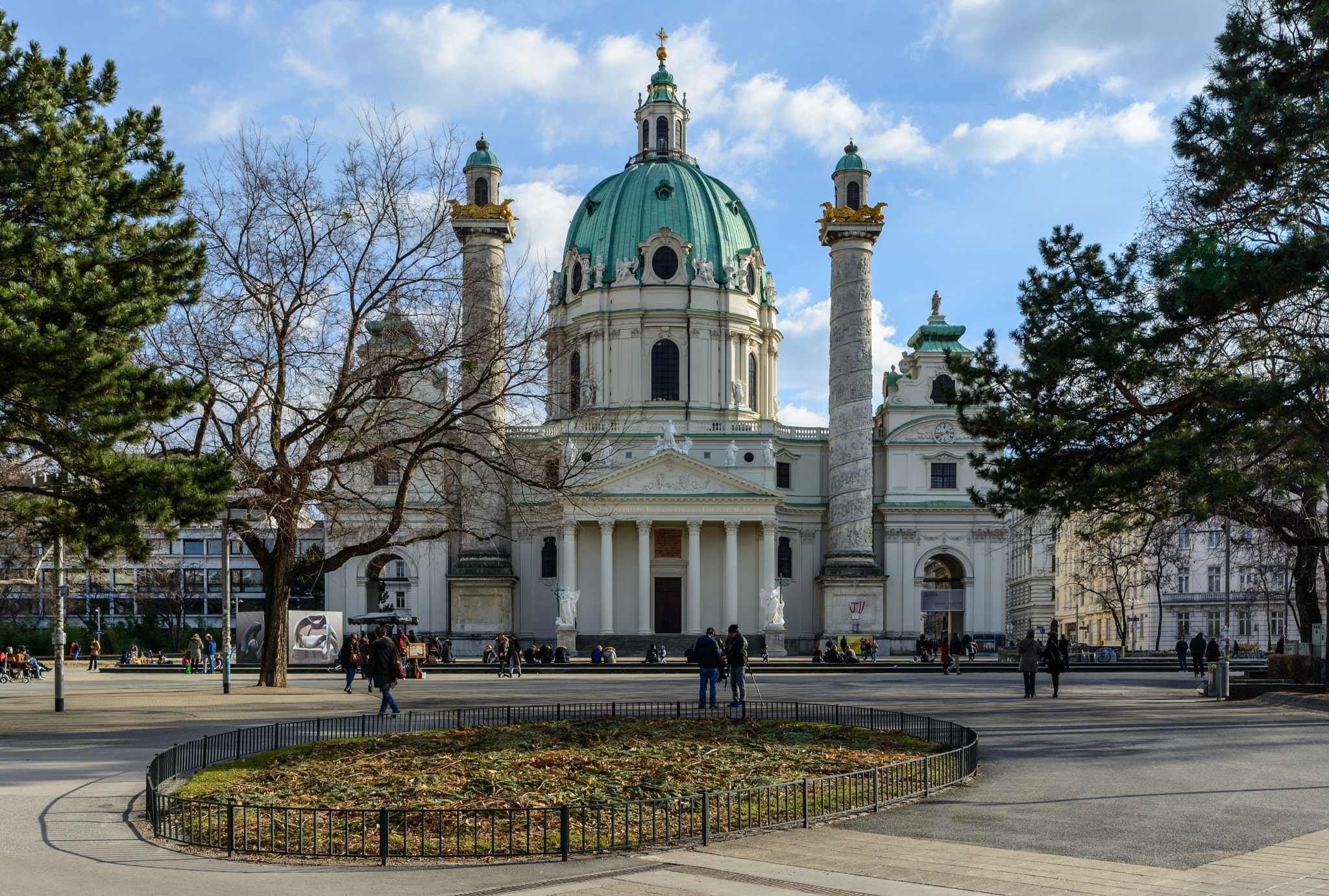 Nikon D5200 + Nikon AF-S Nikkor 24mm F1.8G ED sample photo. Vienna photography
