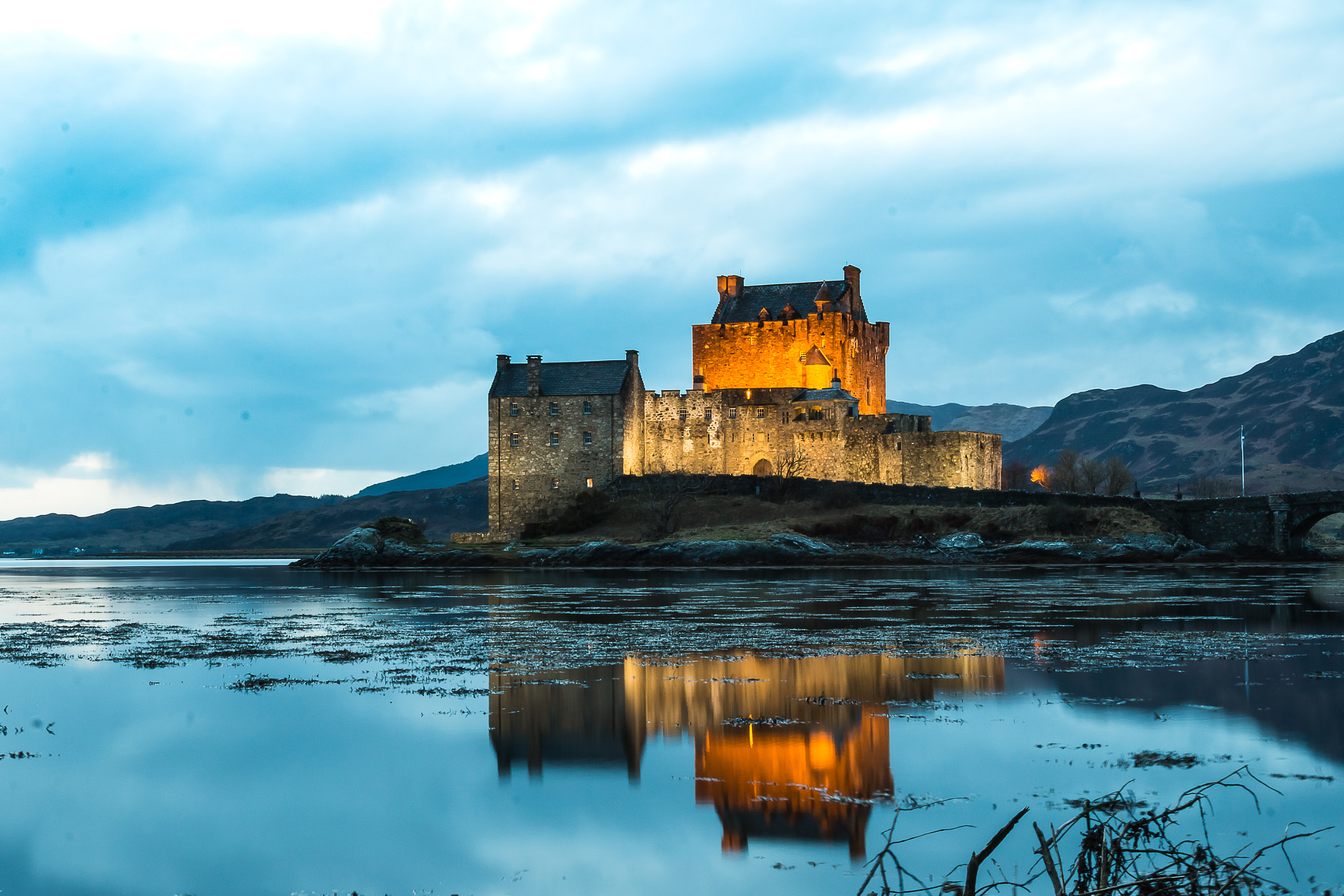 Canon EOS 70D + Canon EF 17-40mm F4L USM sample photo. King of the castle  photography