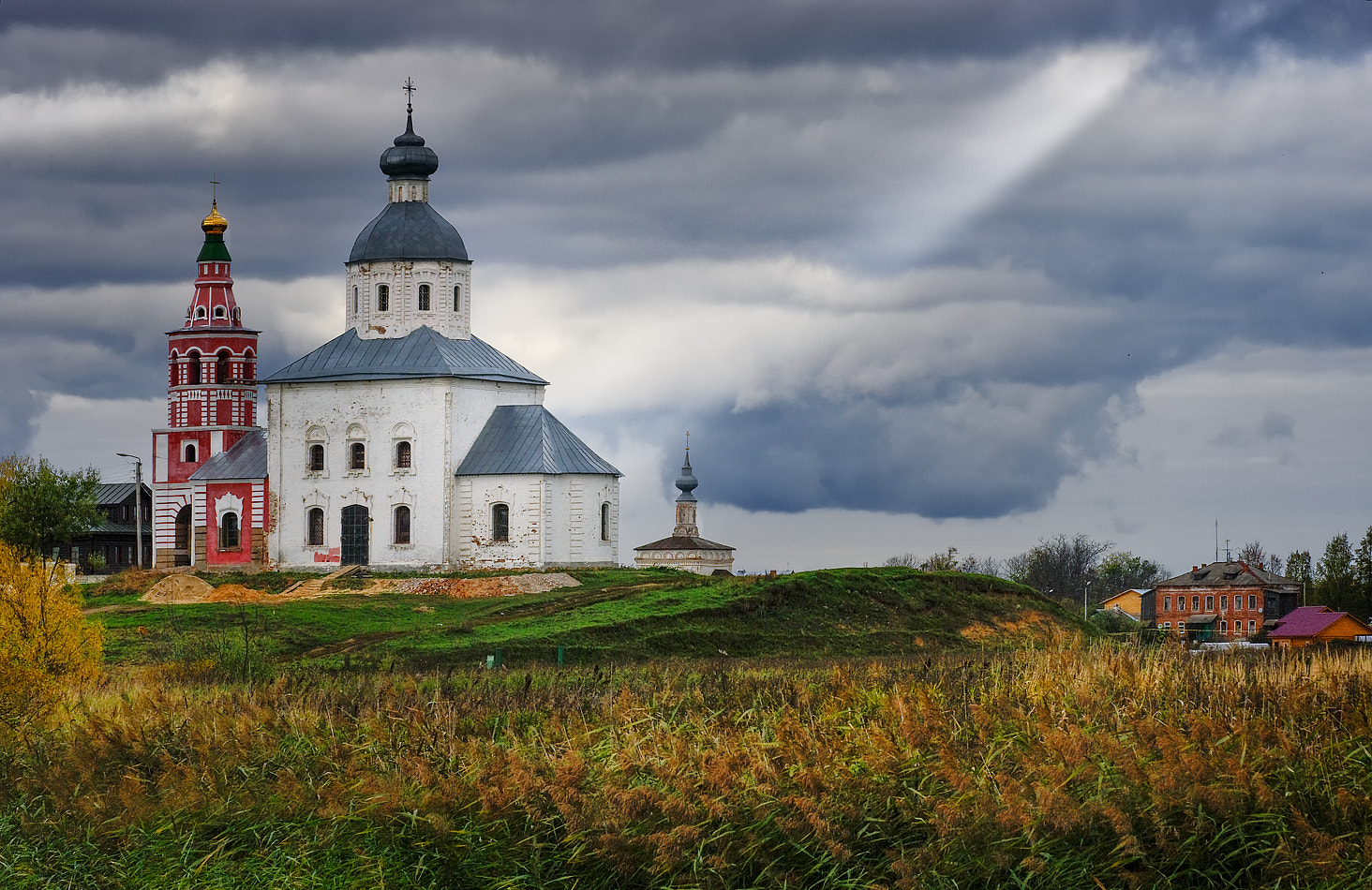 Pentax K20D + Pentax smc DA* 50-135mm F2.8 ED (IF) SDM sample photo. Suzdal photography