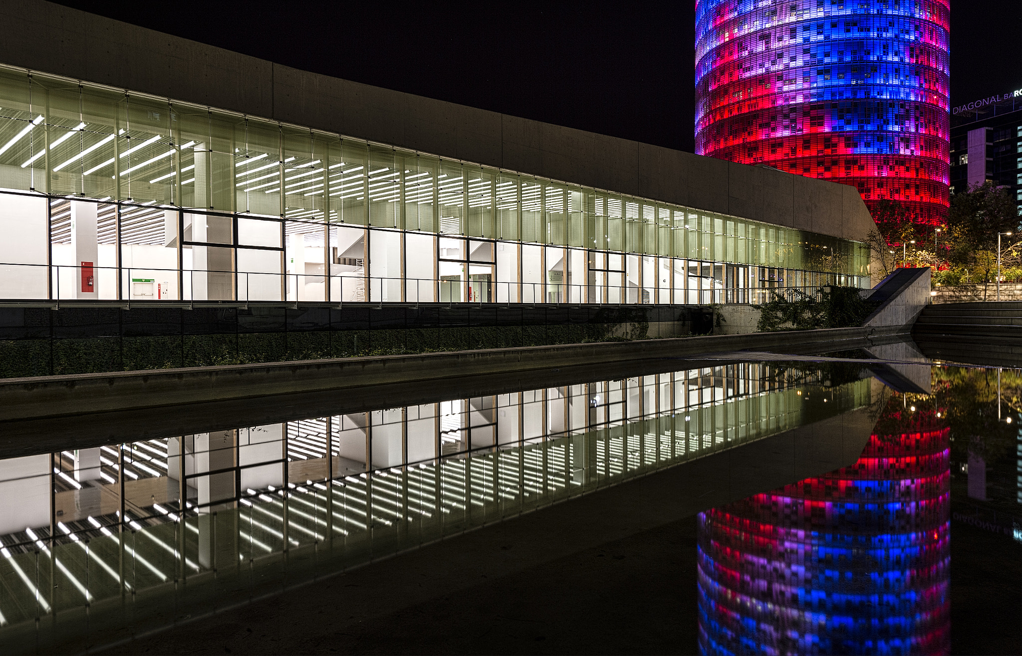 Nikon AF-S Nikkor 14-24mm F2.8G ED sample photo. Architecture (barcelona) photography