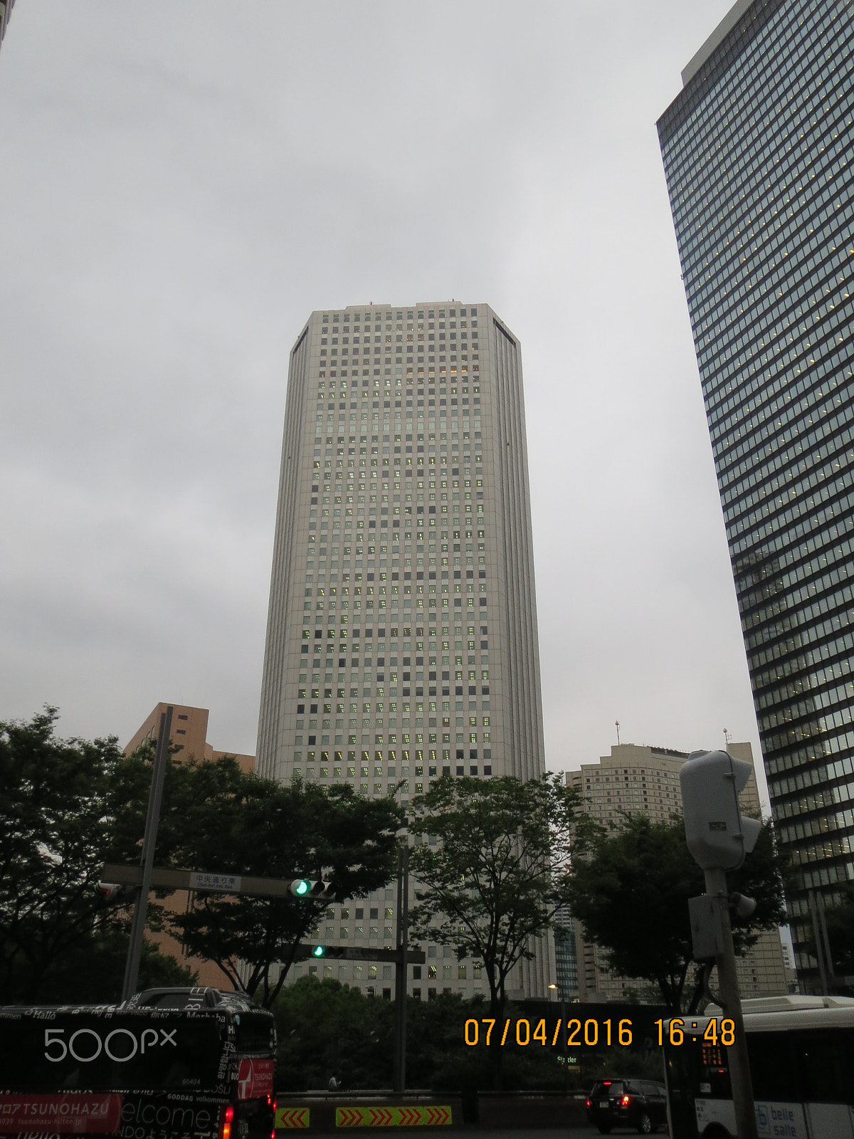 Canon PowerShot ELPH 530 HS (IXUS 510 HS / IXY 1) sample photo. High rises photography