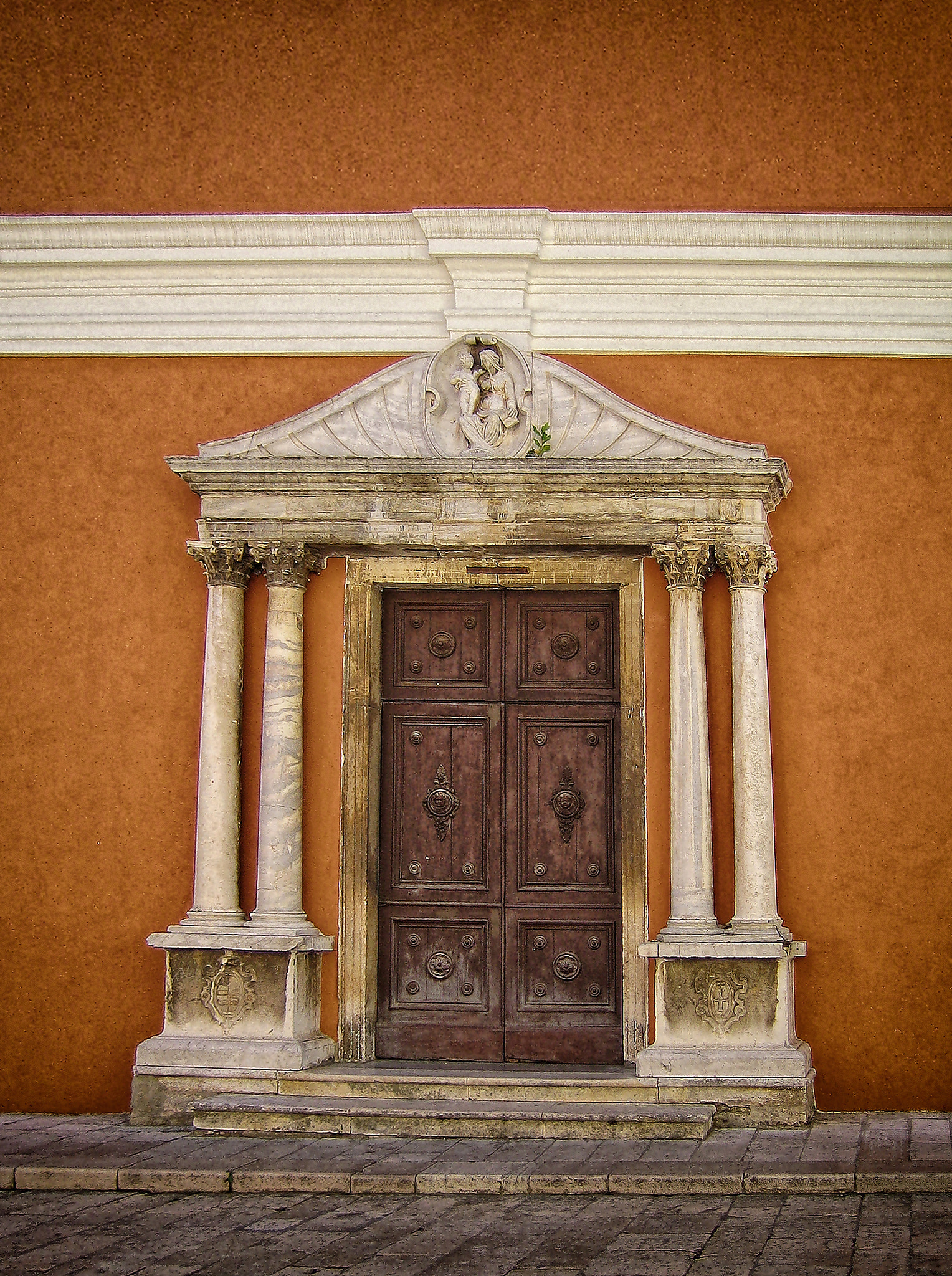 Canon DIGITAL IXUS 40 sample photo. Croacia - serie the doors photography