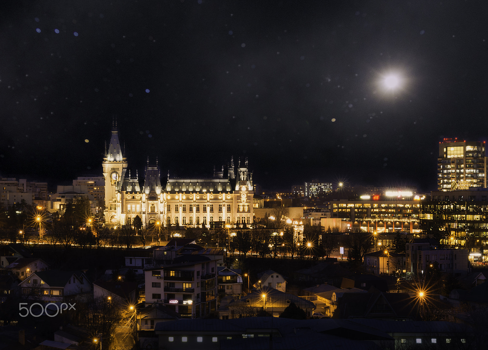 Nikon D7200 + Sigma 18-35mm F1.8 DC HSM Art sample photo. Nightly photography
