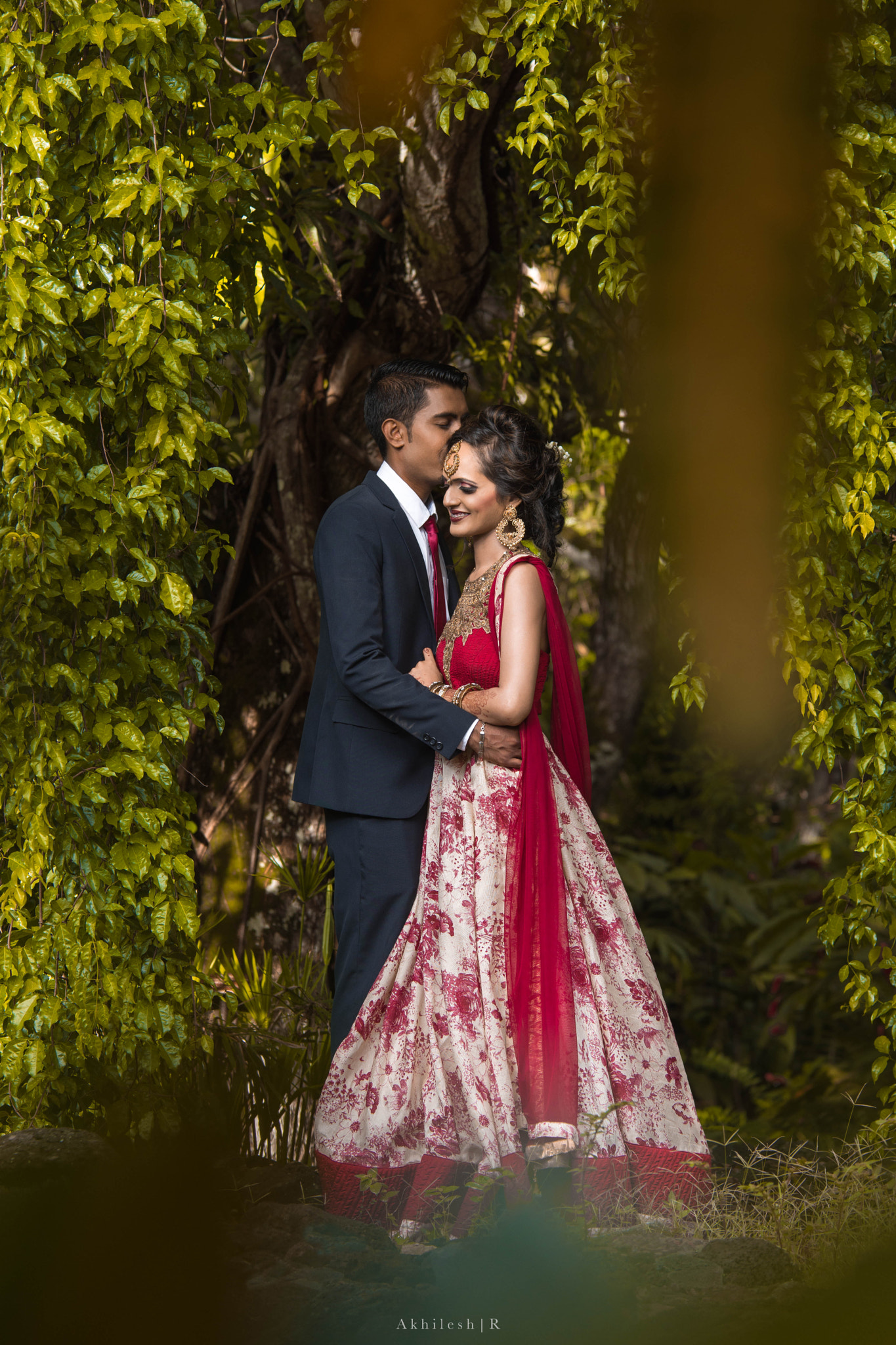 Sigma 70-200mm F2.8 EX DG OS HSM sample photo. Lovena +shone photography