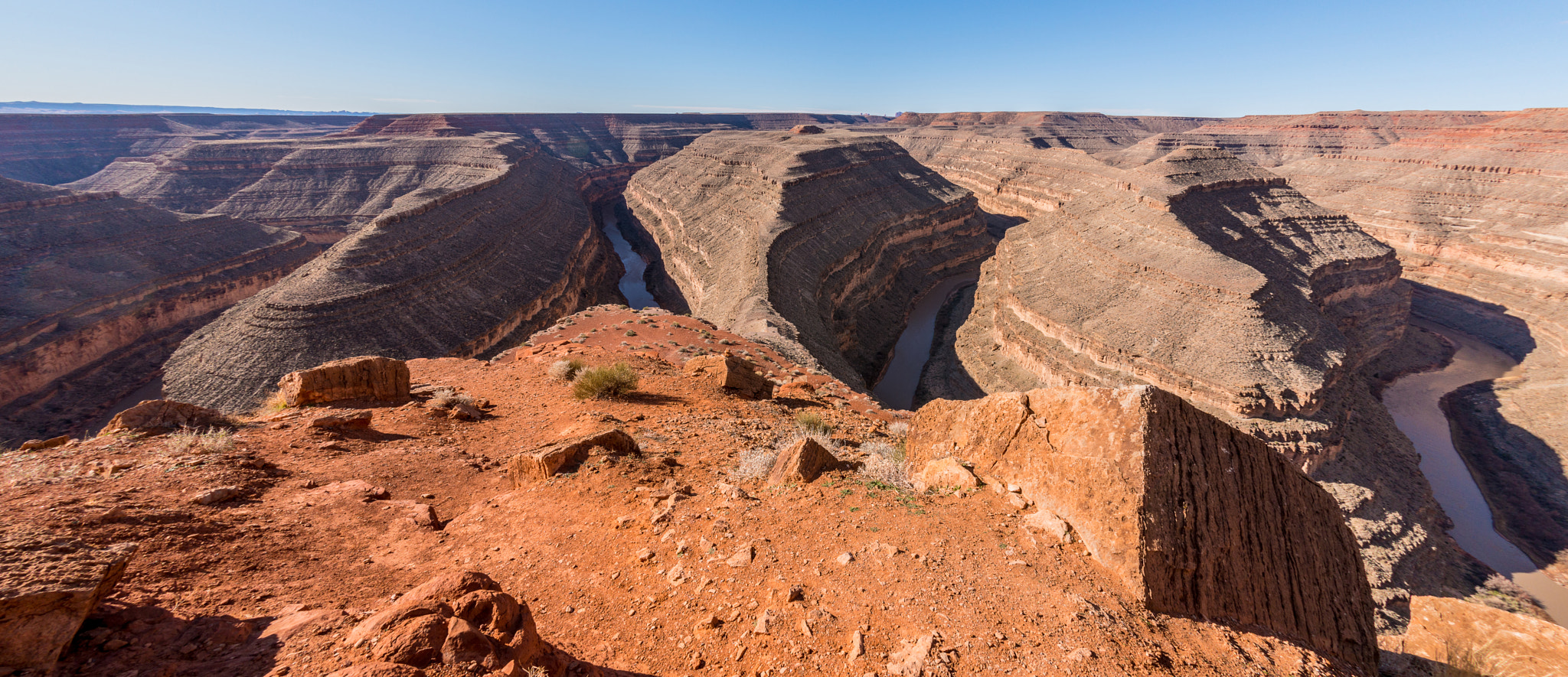 Nikon D800 + Nikon AF Fisheye-Nikkor 16mm F2.8D sample photo. Gooseneck - san juan river photography