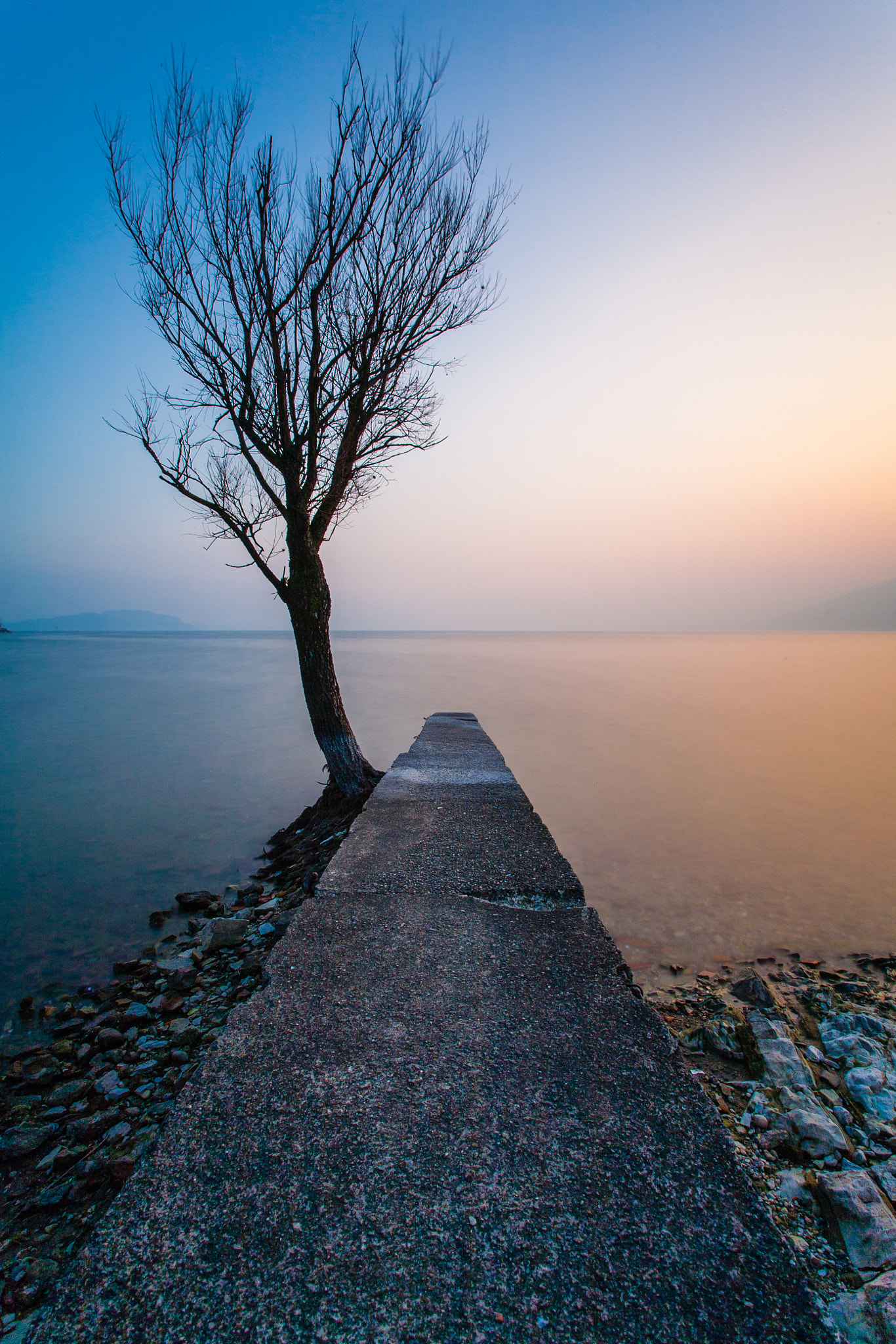Canon EOS 5D + Canon EF 17-40mm F4L USM sample photo. Arolo photography