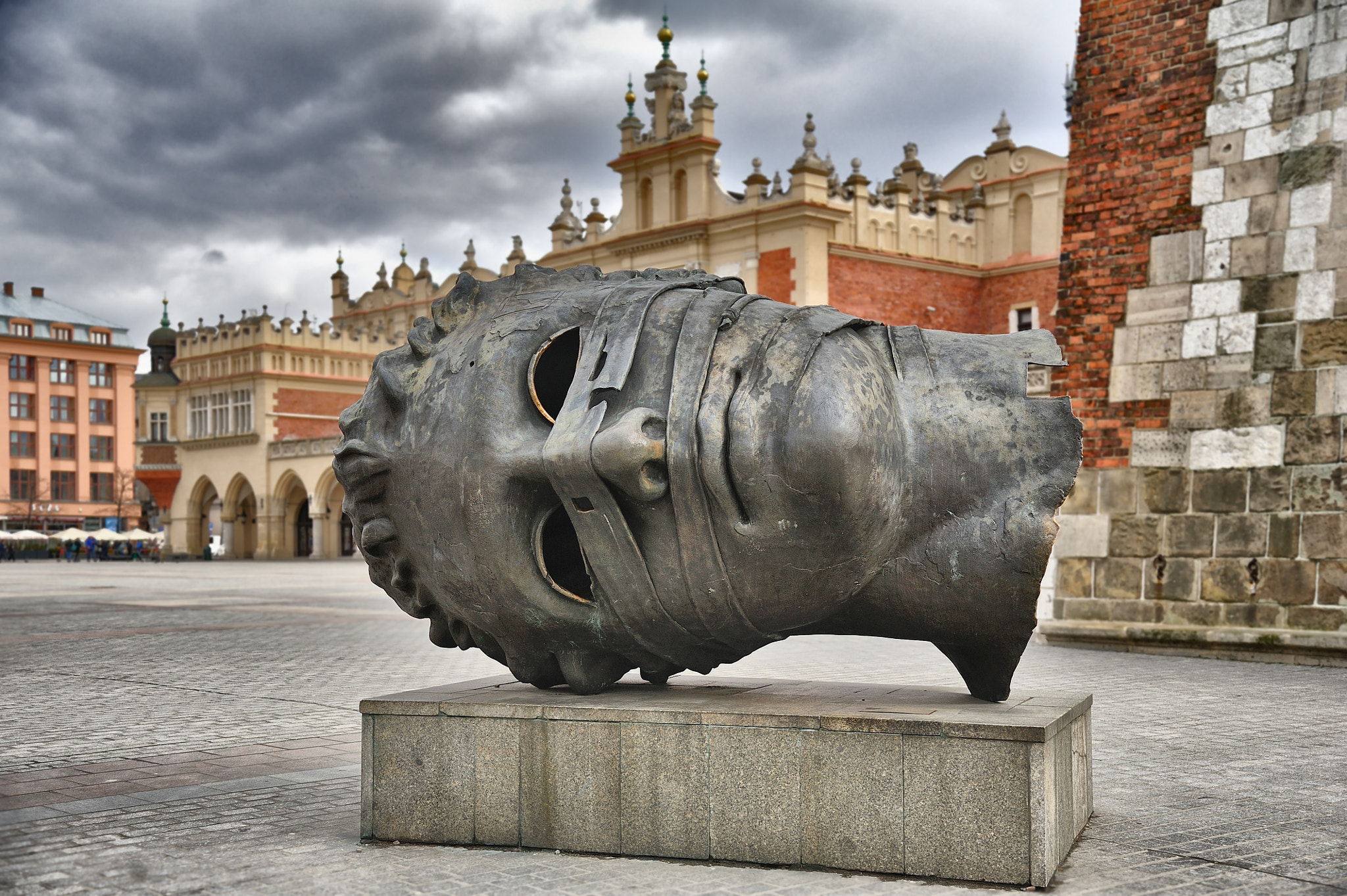 Nikon AF-S Nikkor 24-120mm F4G ED VR sample photo. Krakow photography