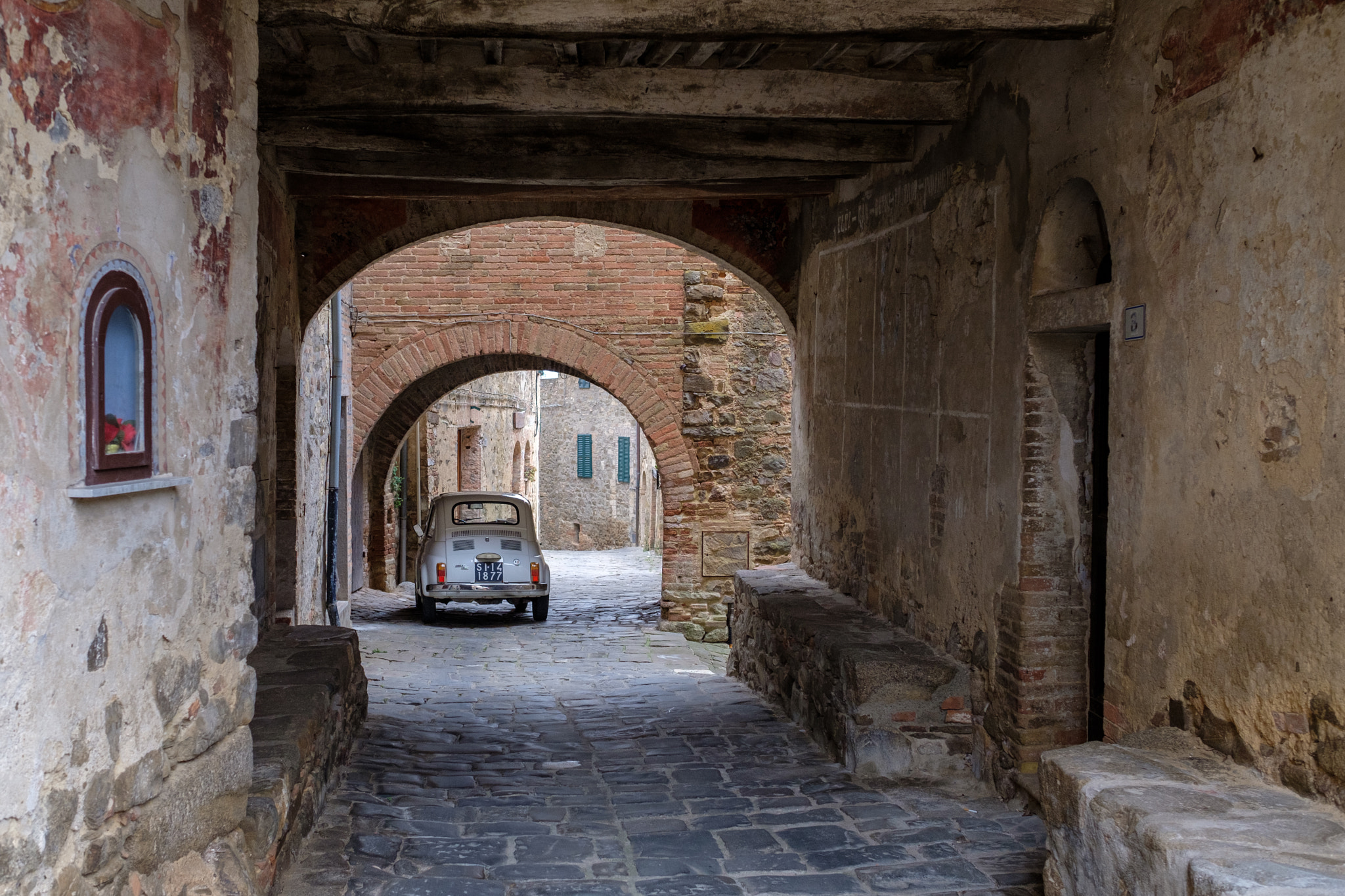 Fujifilm X-T2 + Fujifilm XF 23mm F1.4 R sample photo. St angelo in colle photography
