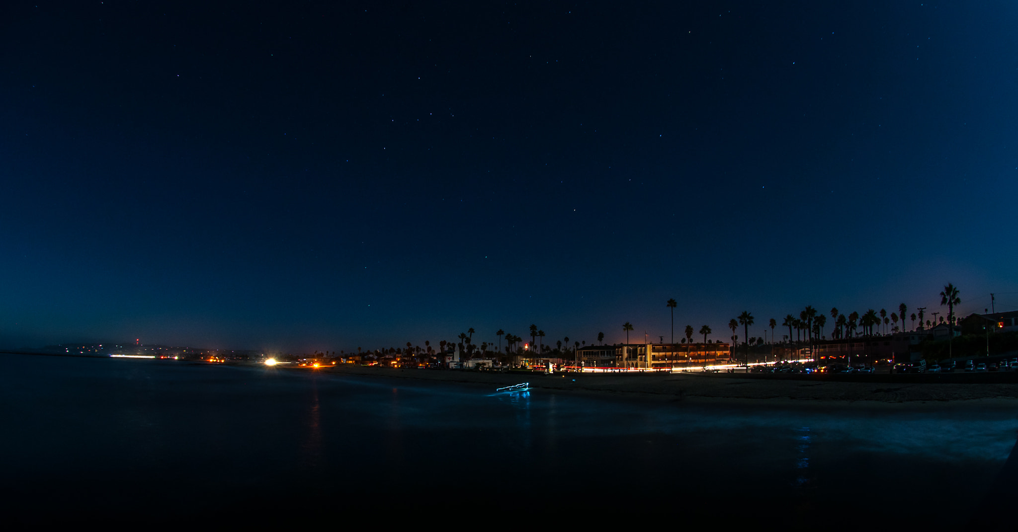 Nikon AF DX Fisheye-Nikkor 10.5mm F2.8G ED sample photo. Ocean beach pier 2011 blackout photography