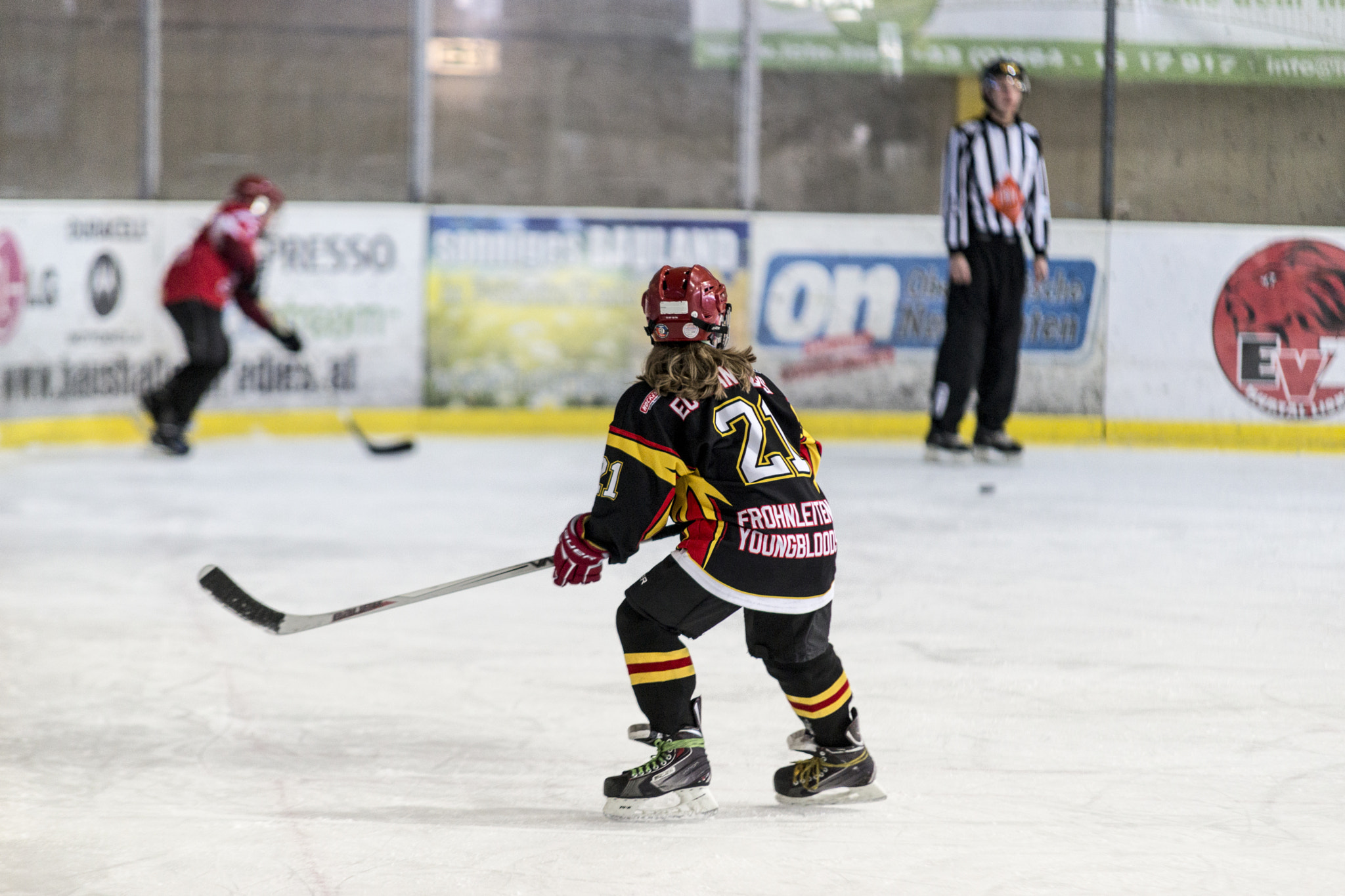 Sony a99 II sample photo. Kids hockey 2017 photography