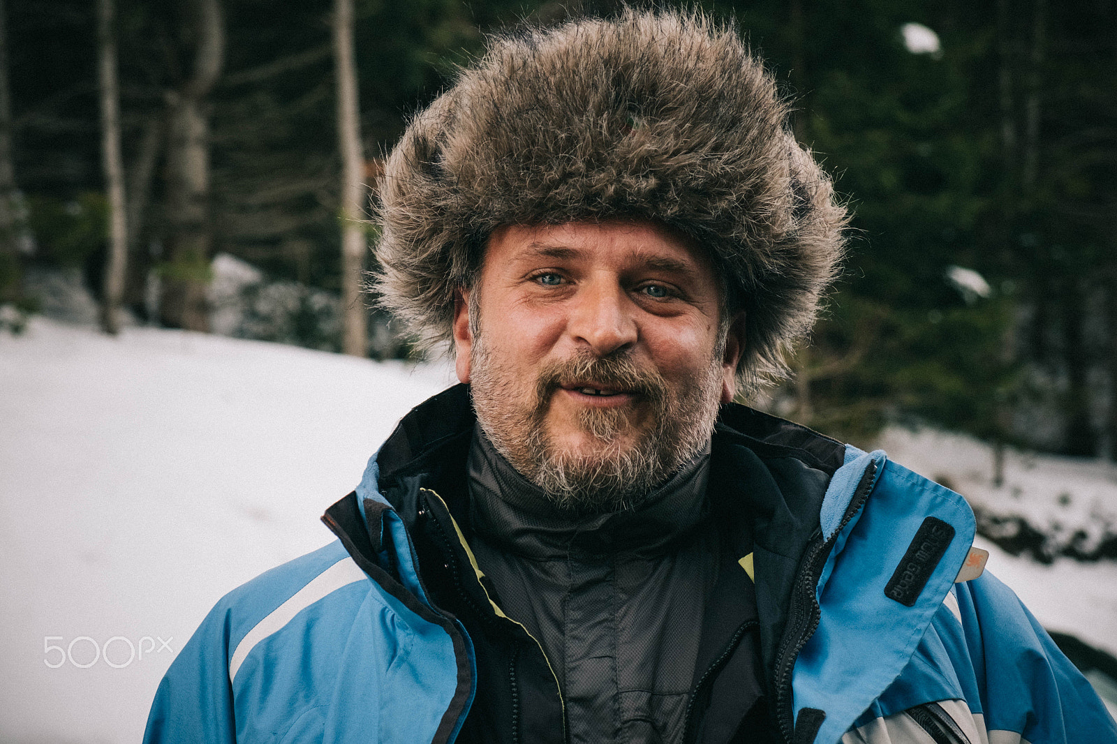 Fujifilm X-Pro1 + Fujifilm XF 18-55mm F2.8-4 R LM OIS sample photo. The mountain man photography