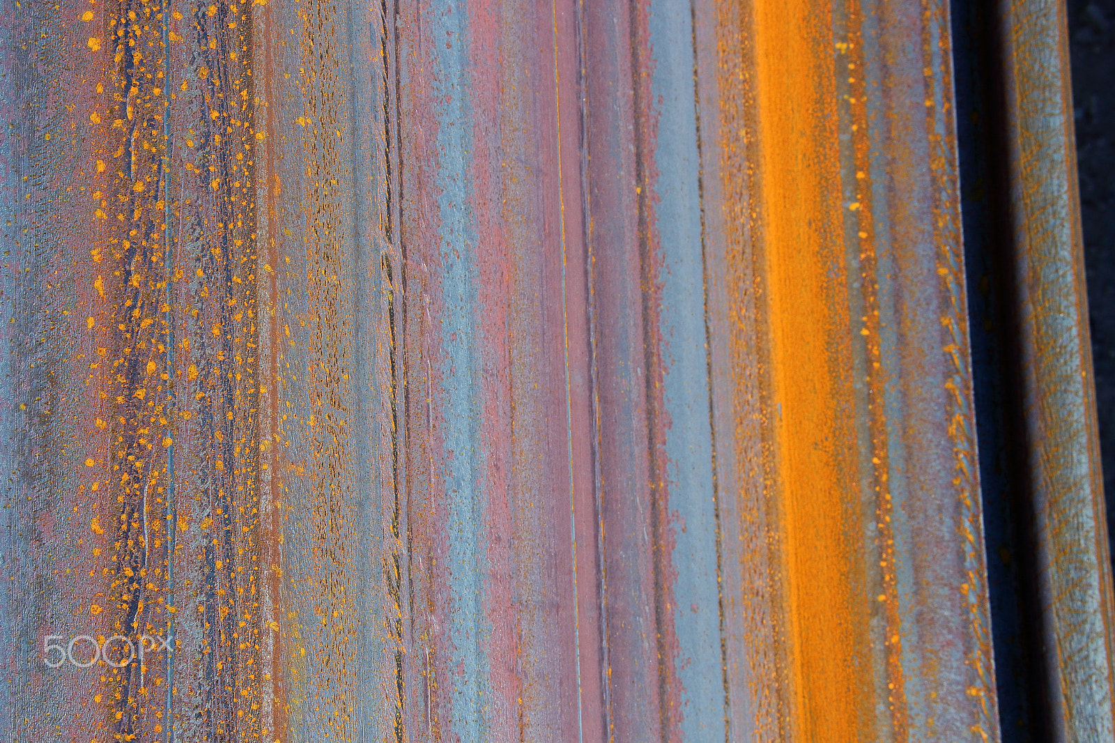 Sigma 18-200mm f/3.5-6.3 DC OS sample photo. Rusty steel plate photography