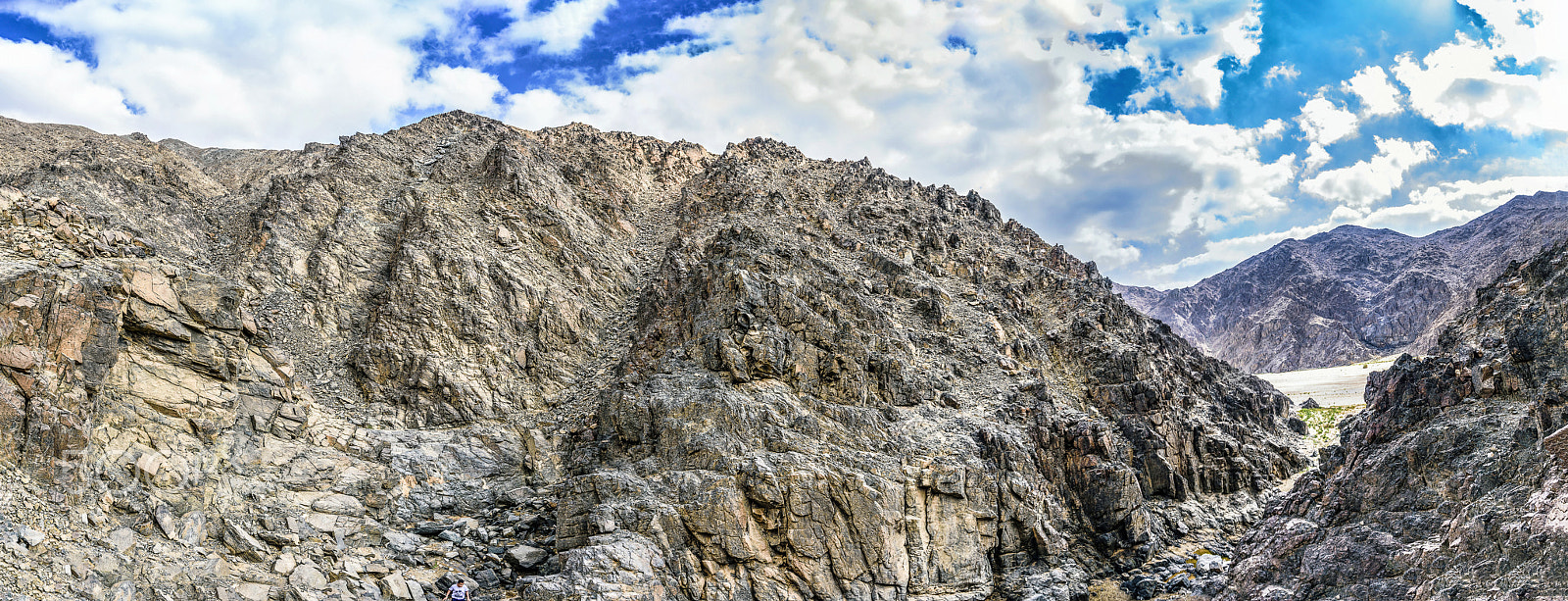 Nikon D7200 + Sigma 18-250mm F3.5-6.3 DC OS HSM sample photo. Huge mountains panorama -  try to find the man photography