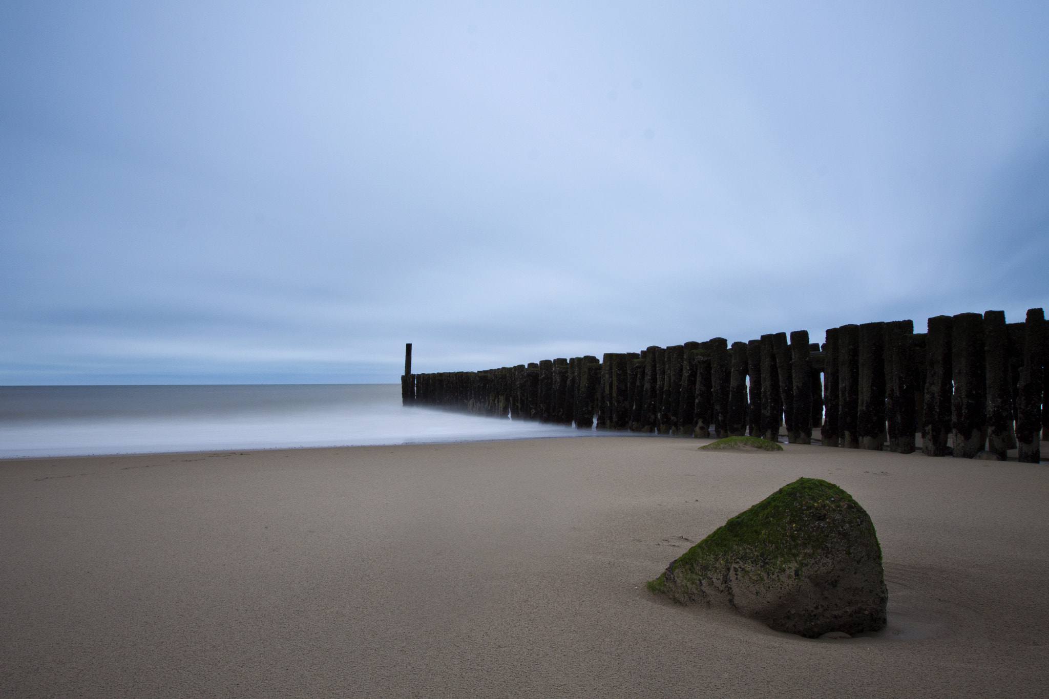 Canon EF 16-35mm F2.8L II USM sample photo. On the beach photography