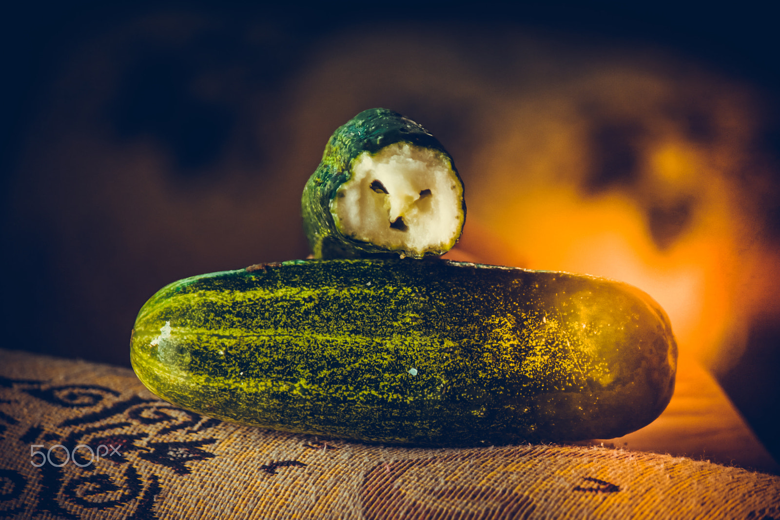 Canon EF-S 55-250mm F4-5.6 IS sample photo. Angry cucumber photography
