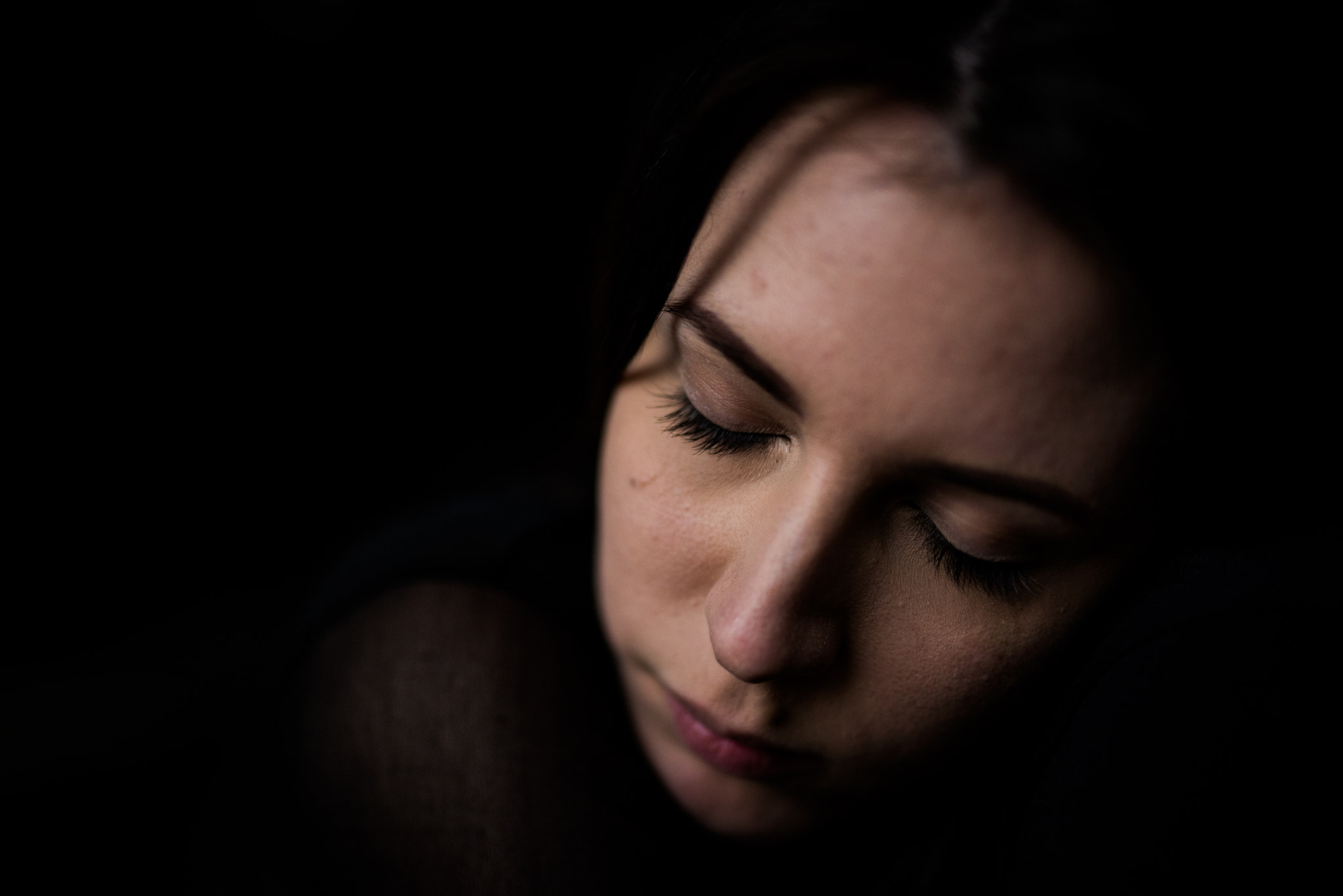 Sigma 50mm F1.4 DG HSM Art sample photo. Sleeping beauty photography