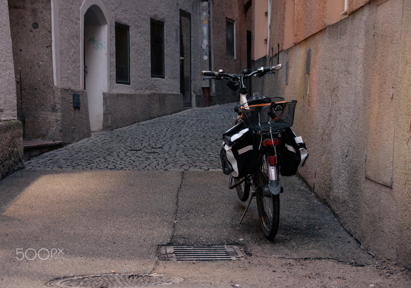 Sigma 18-250mm F3.5-6.3 DC OS HSM sample photo. Bicycle photography