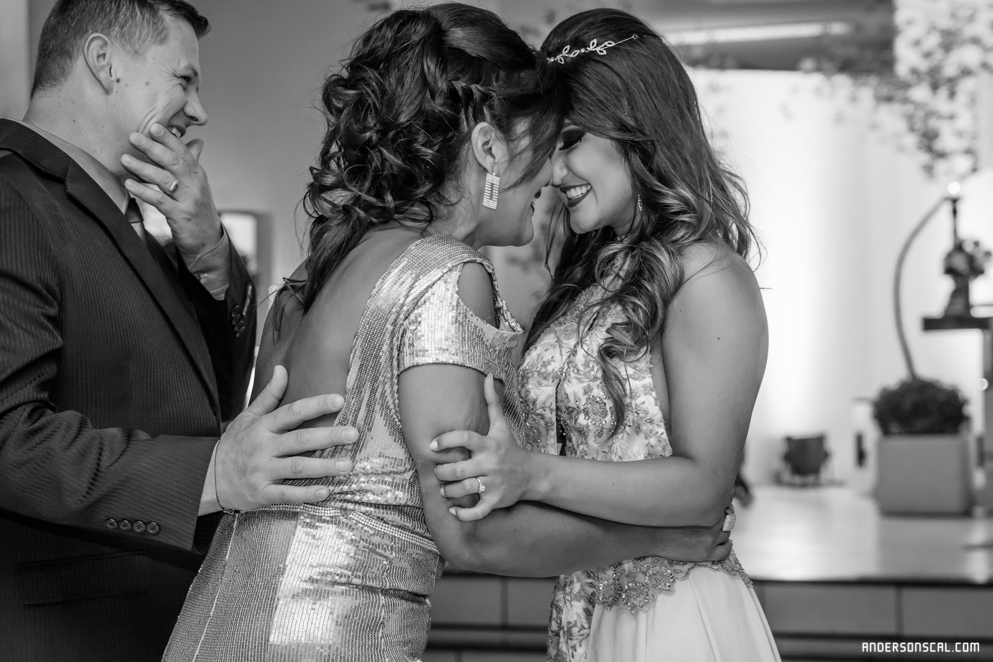 Sigma 24-70mm F2.8 EX DG HSM sample photo. #formaturafrancieli #fotosformatura #maeefilha #amormaeefilha #muitoamor #formaturadireito... photography