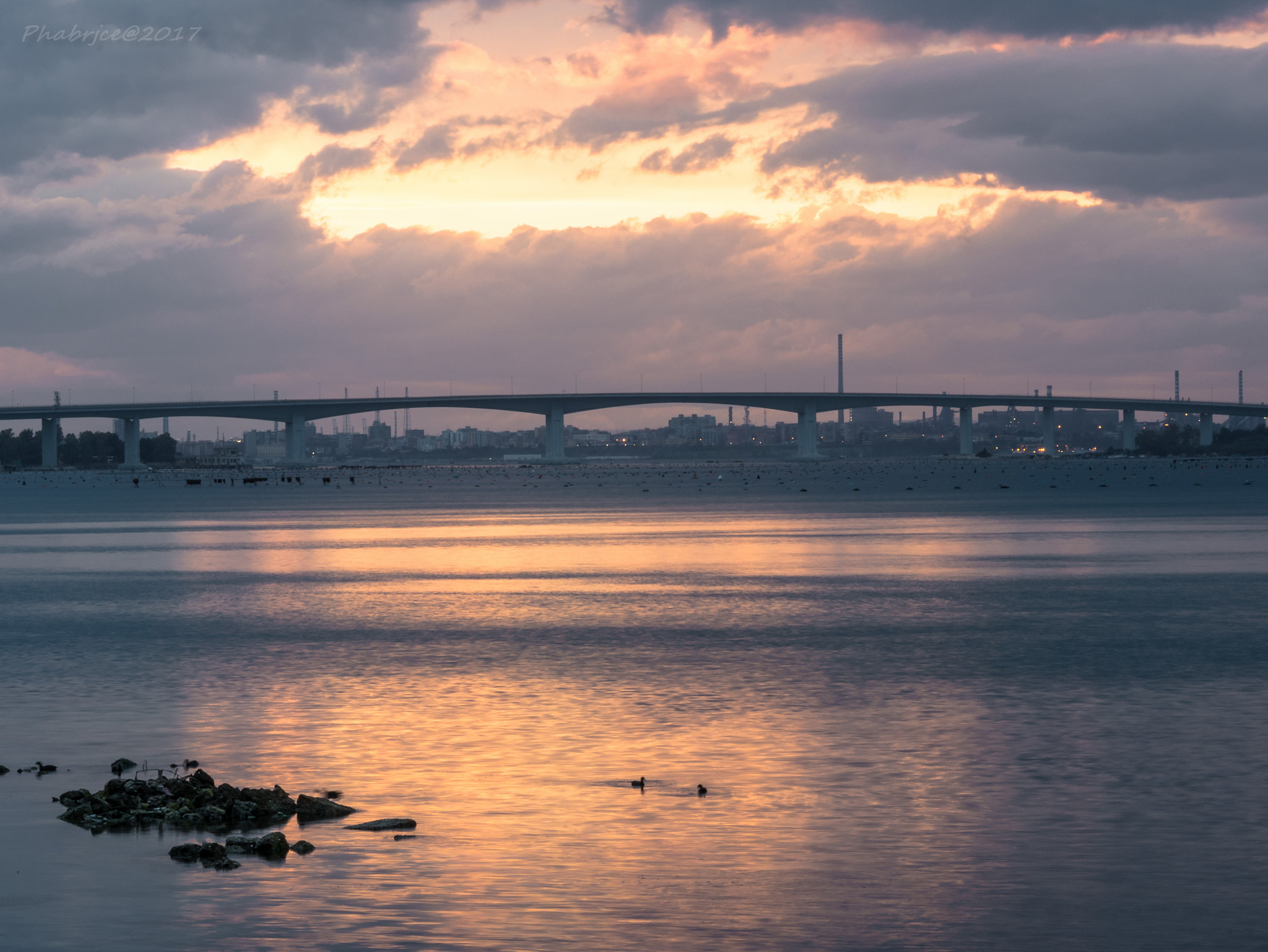 Panasonic Lumix DMC-GX7 sample photo. Ponte punta penna in taranto, italy photography