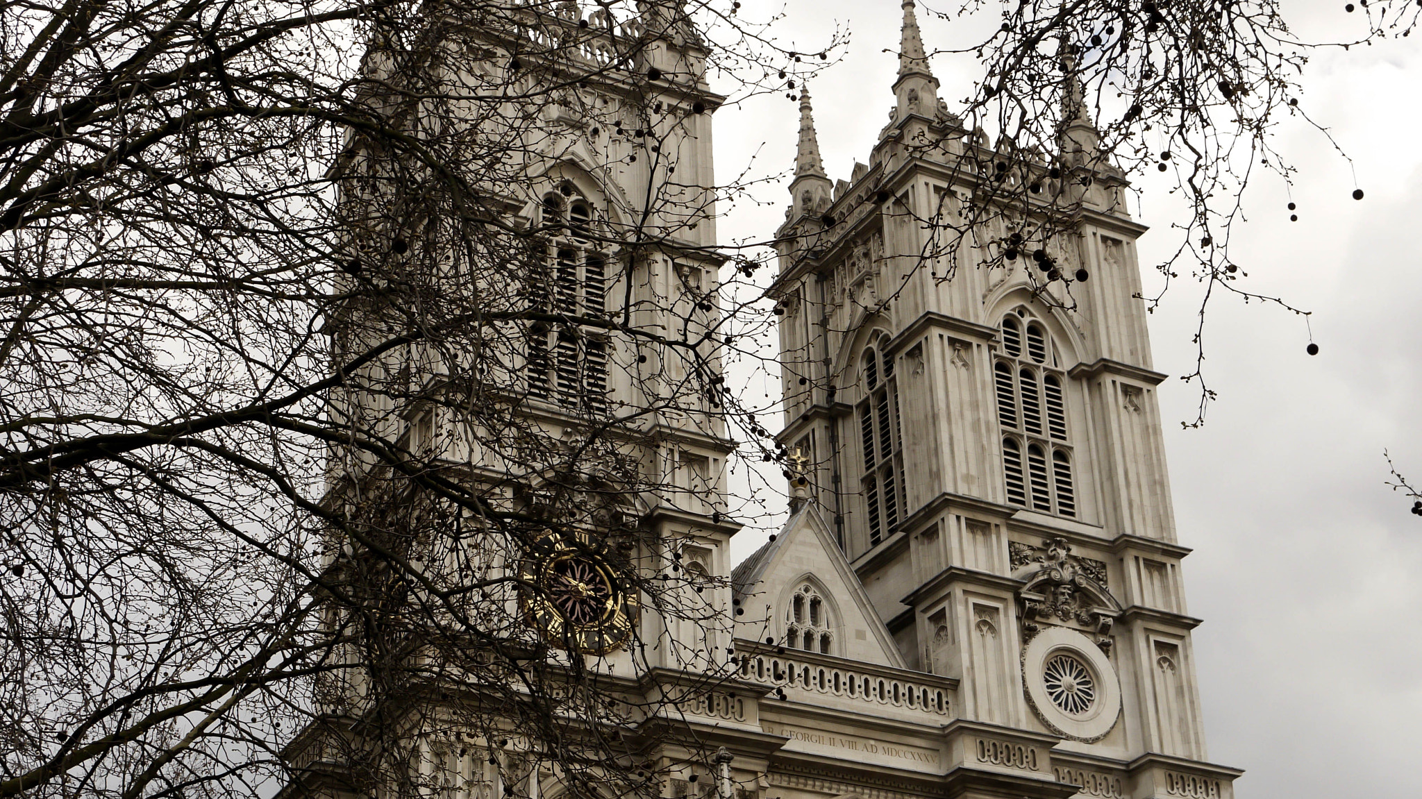 Panasonic Lumix DMC-G2 + Panasonic Lumix G Vario 14-42mm F3.5-5.6 ASPH OIS sample photo. Westminster abbey photography