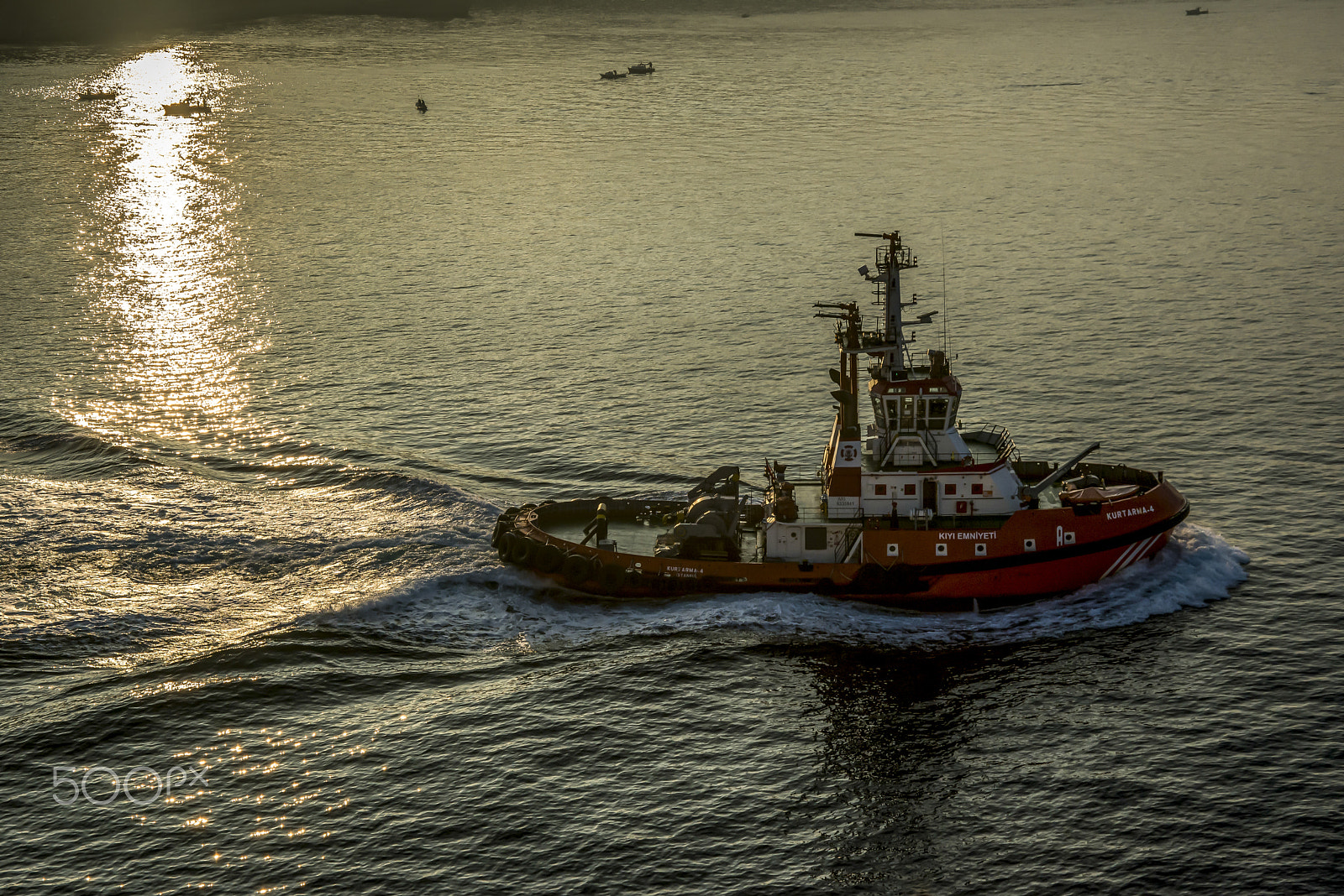 Nikon D600 sample photo. Firefighter boat at strait of bosphorus photography