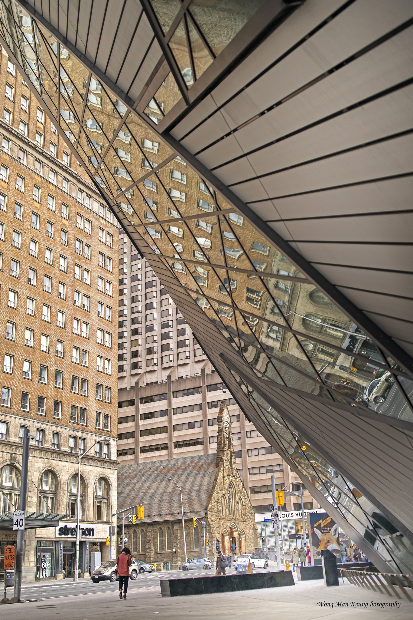 Canon EF 35mm F1.4L II USM sample photo. Toronto downtown photography